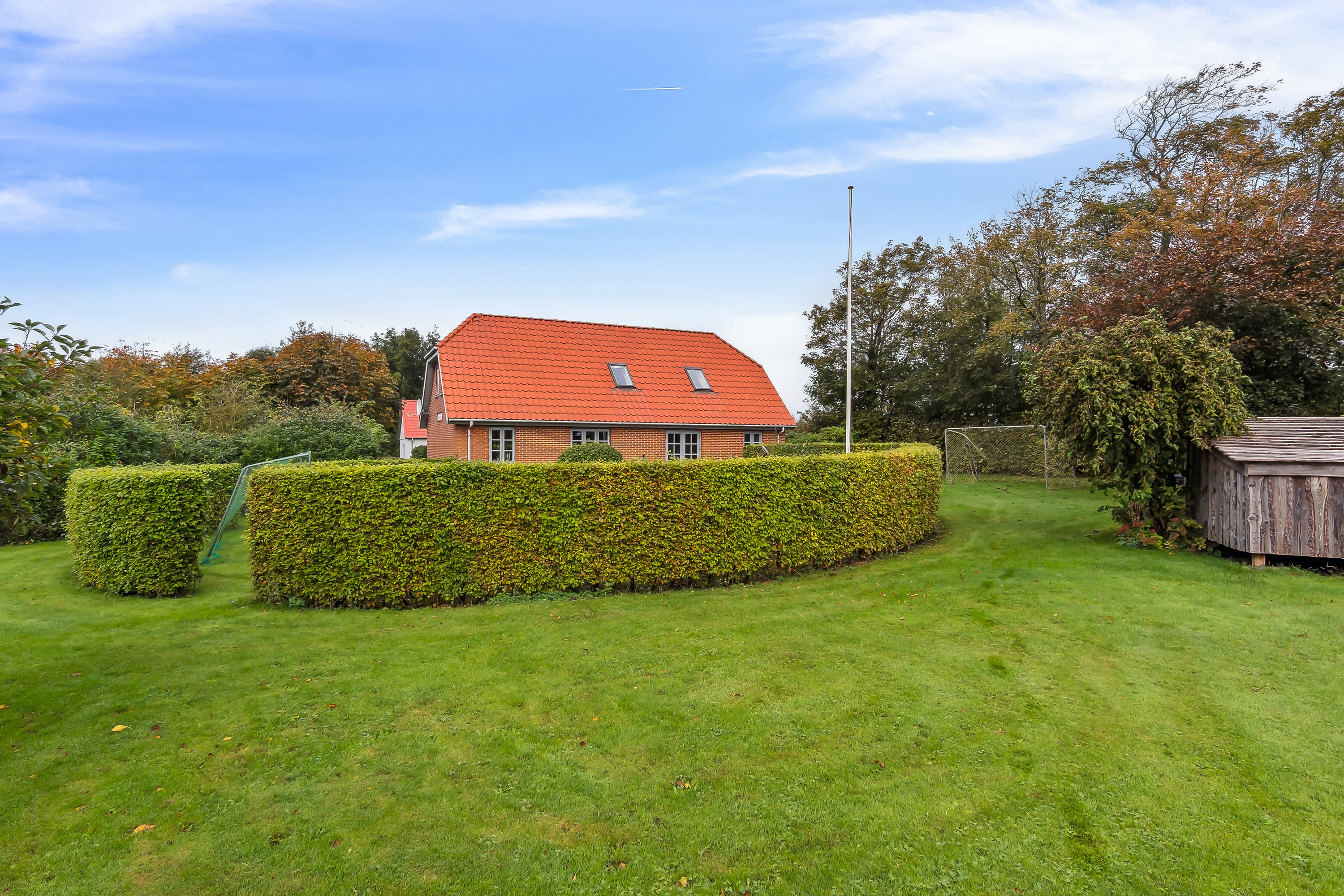Fremhævet set fra haven billede i fuldskærmstilstand. Billede af Beerstedvej 13, Beersted, 7700 Thisted