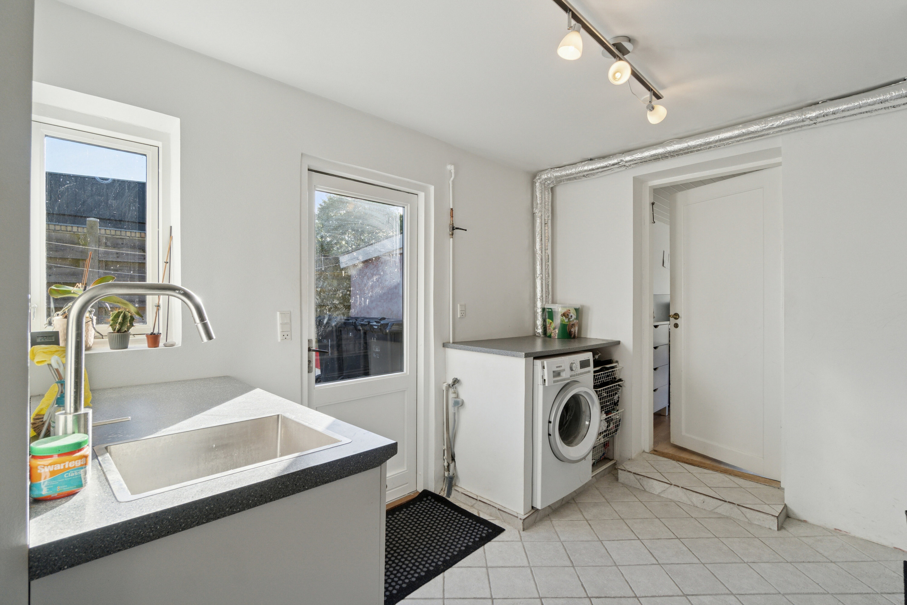 Fremhævet bryggers billede i fuldskærmstilstand. Billede af Rudebækvej 11, 2610 Rødovre