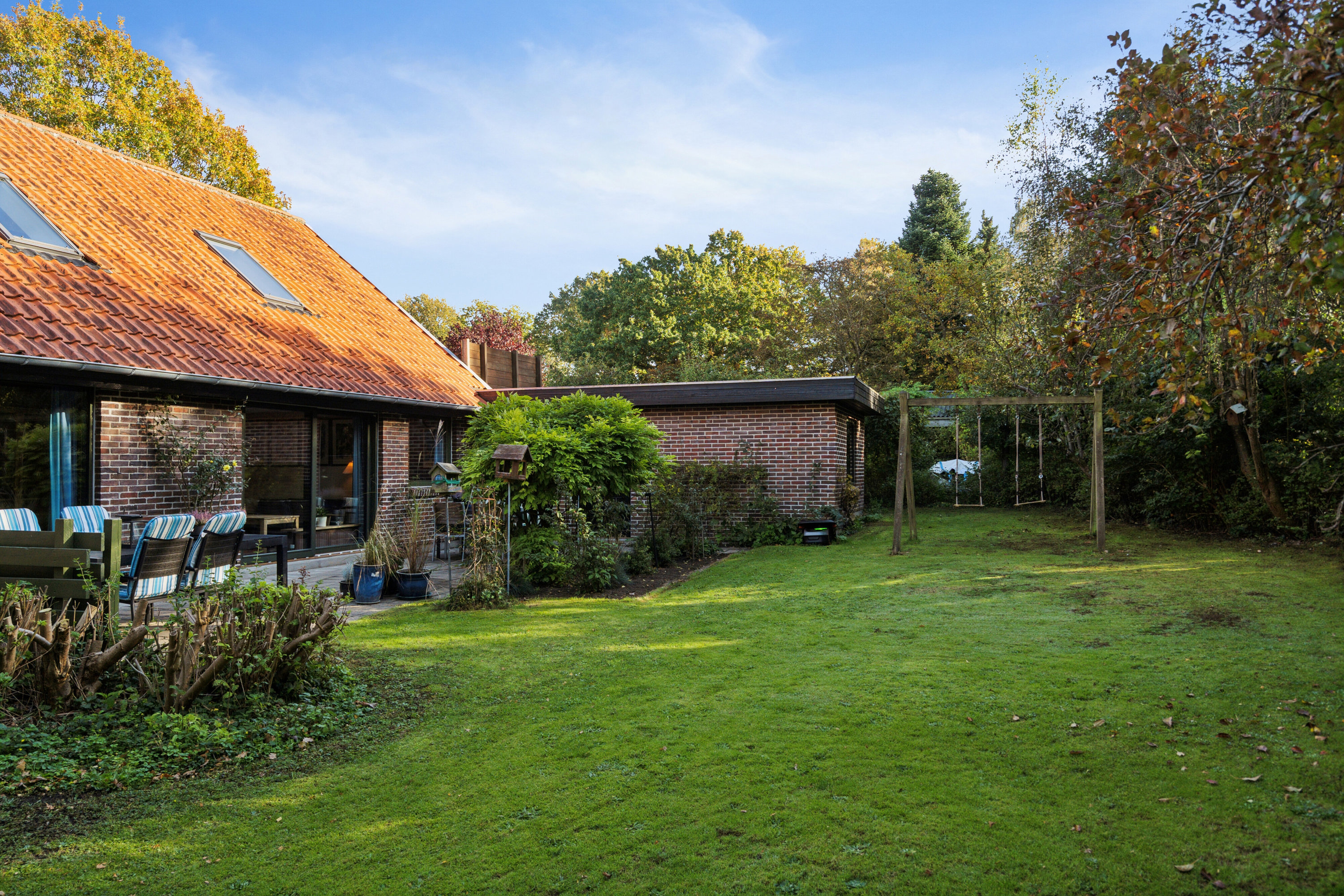 Fremhævet set fra haven billede i fuldskærmstilstand. Billede af Kildegårdsvej 189, 5240 Odense NØ