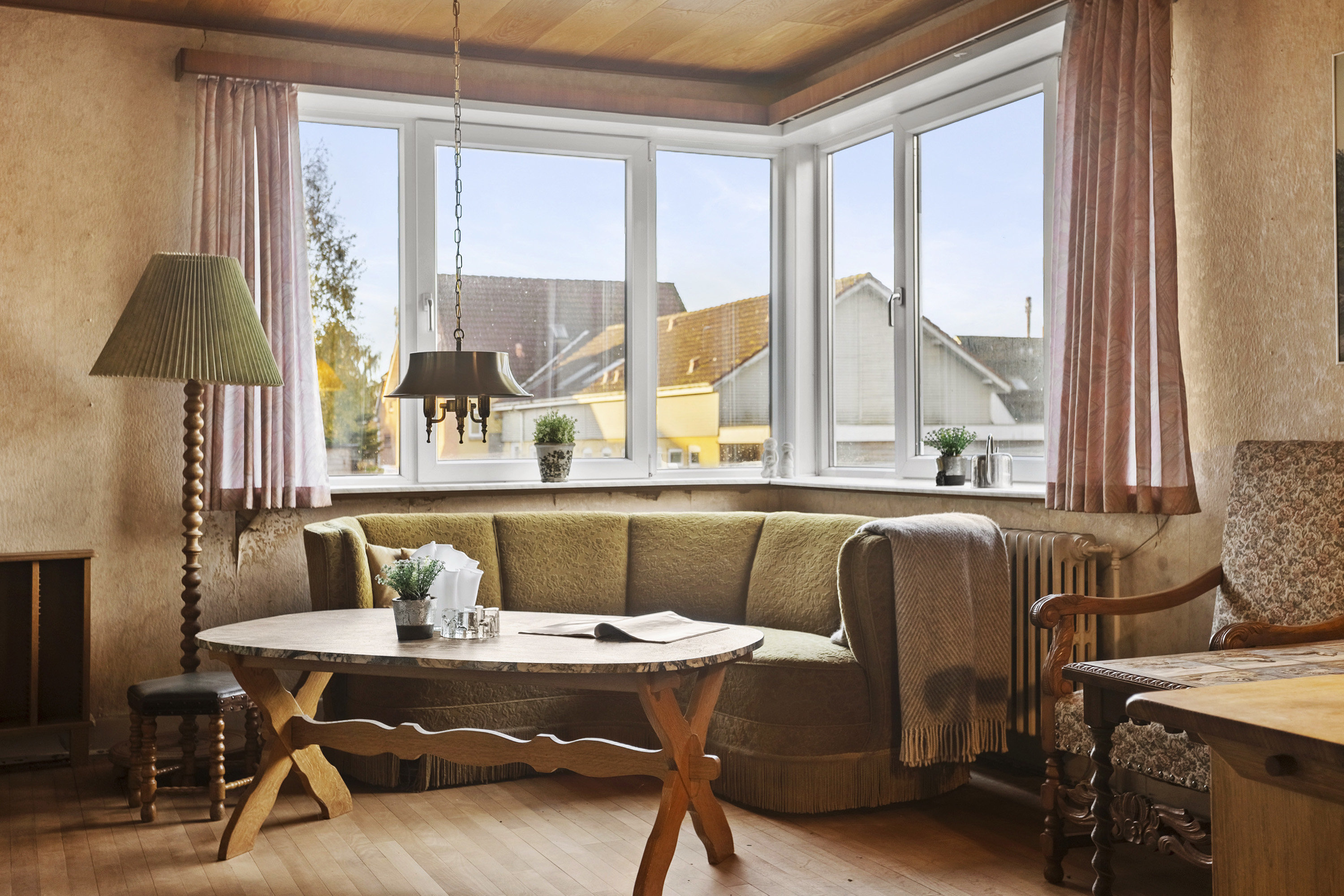 Fremhævet stue billede i fuldskærmstilstand. Billede af Østre Alle 4, 6650 Brørup