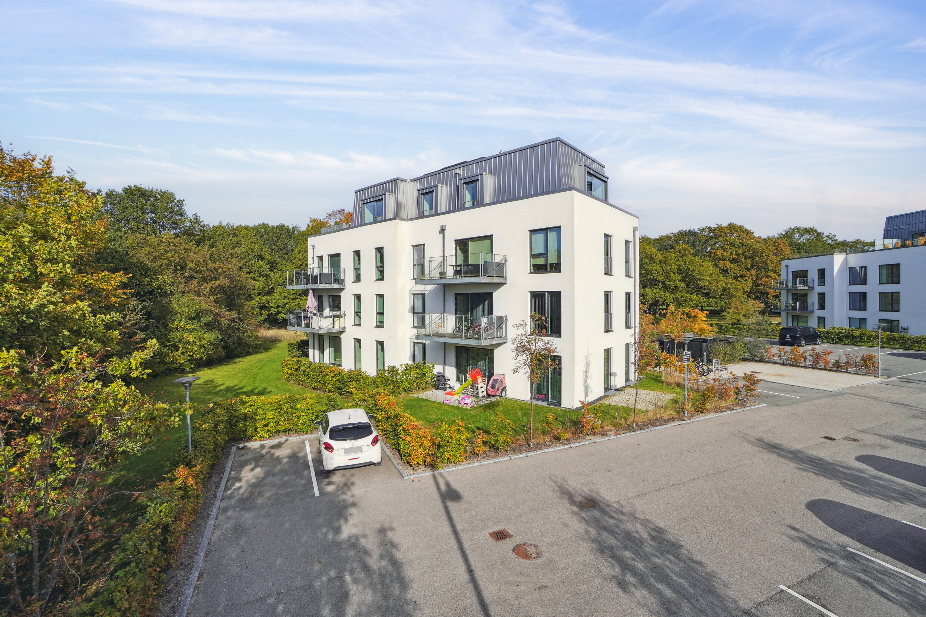 Fremhævet facade billede i fuldskærmstilstand. Billede af Stadionvej 94, 3. 1., 2600 Glostrup