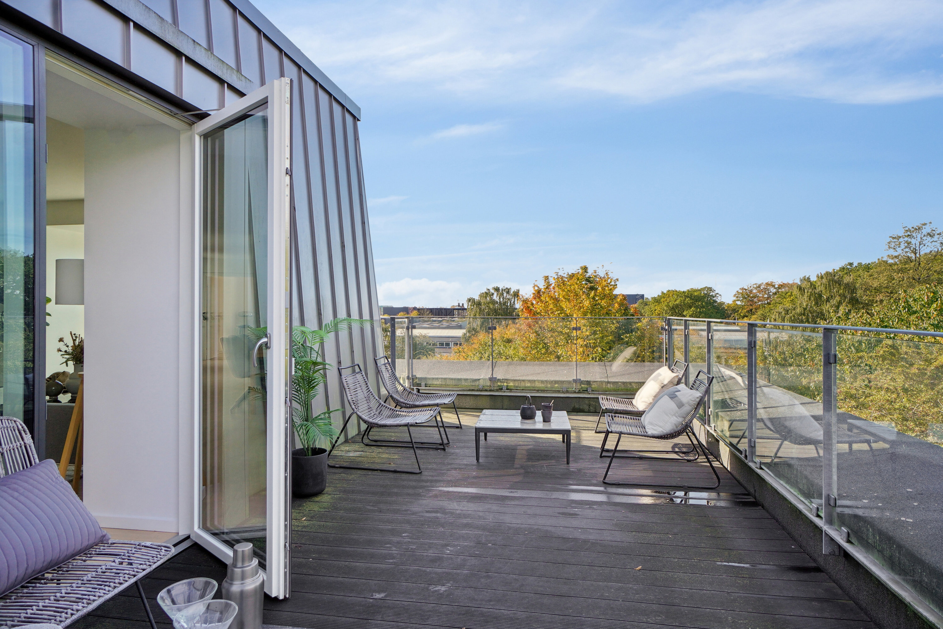 Fremhævet altan billede i fuldskærmstilstand. Billede af Stadionvej 94, 3. 1., 2600 Glostrup