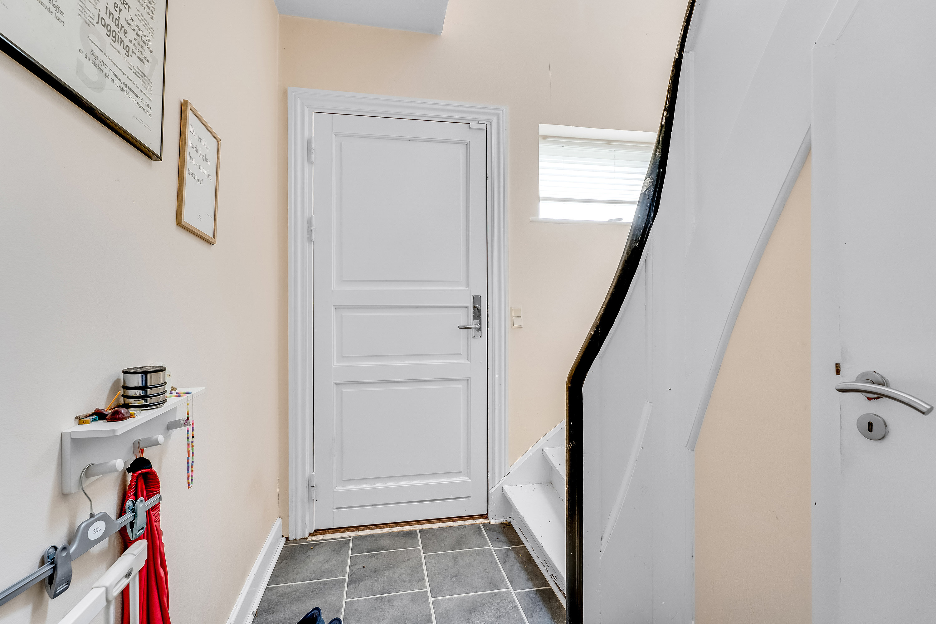 Fremhævet entré billede i fuldskærmstilstand. Billede af Maglemervej 33, 4930 Maribo