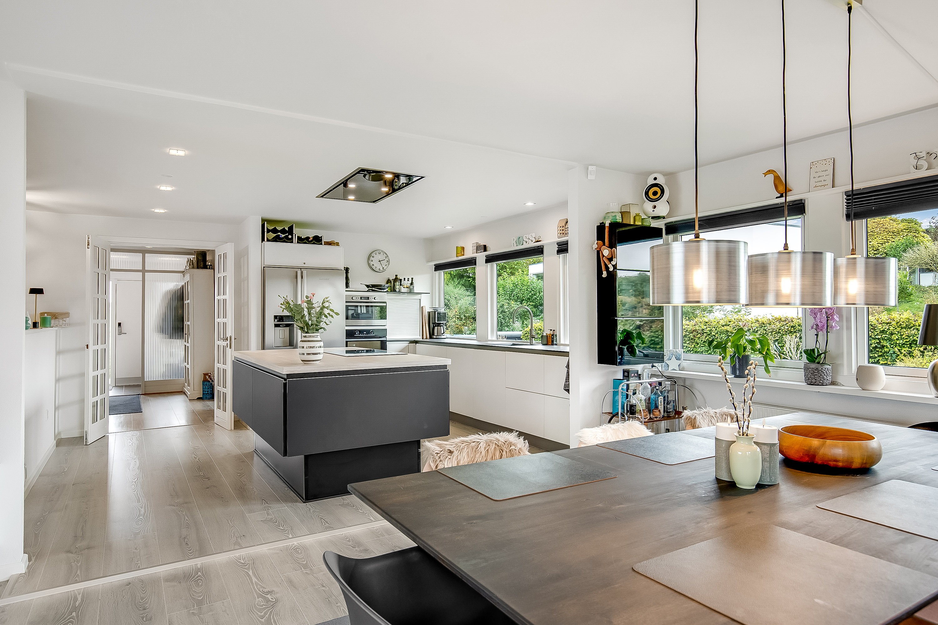 Fremhævet køkken alrum billede i fuldskærmstilstand. Billede af Vangen 12C, Tved, 6000 Kolding