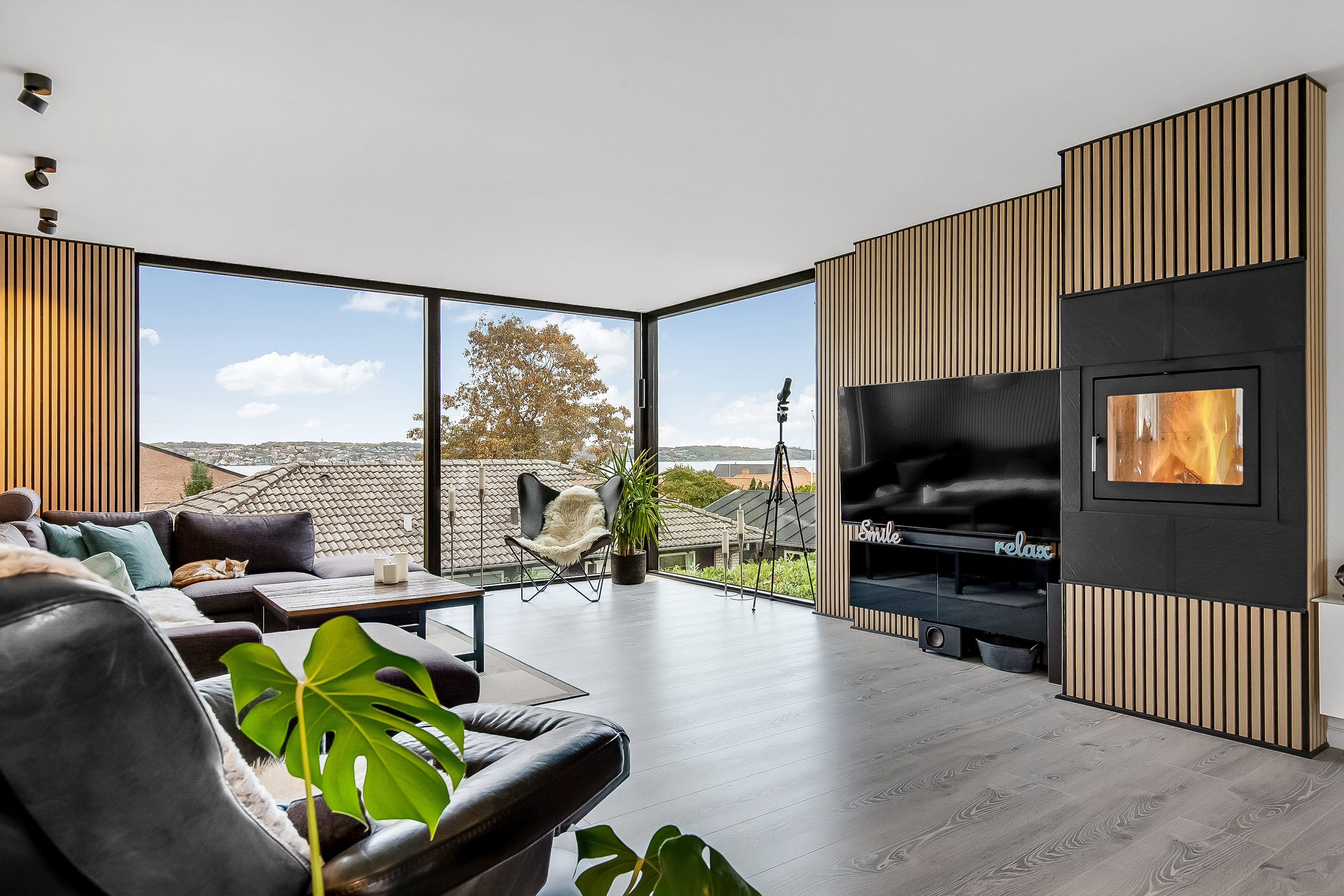 Fremhævet stue billede i fuldskærmstilstand. Billede af Vangen 12C, Tved, 6000 Kolding