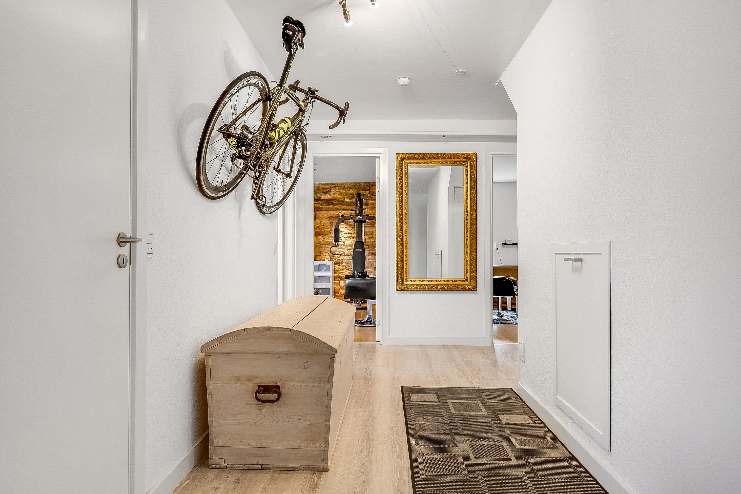 Fremhævet gang billede i fuldskærmstilstand. Billede af Vangen 12C, Tved, 6000 Kolding