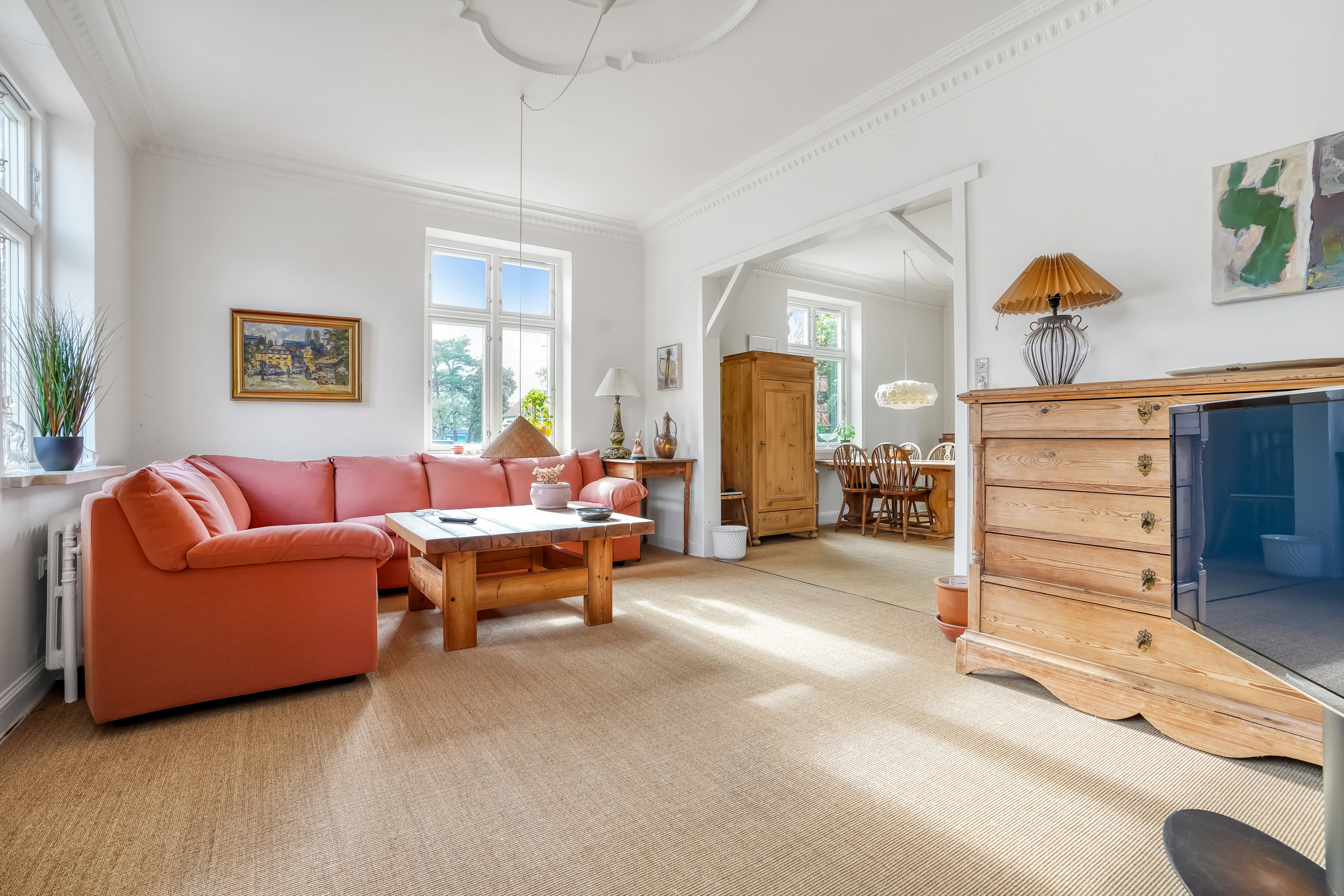 Fremhævet stue billede i fuldskærmstilstand. Billede af Hjallesevej 125, 5230 Odense M