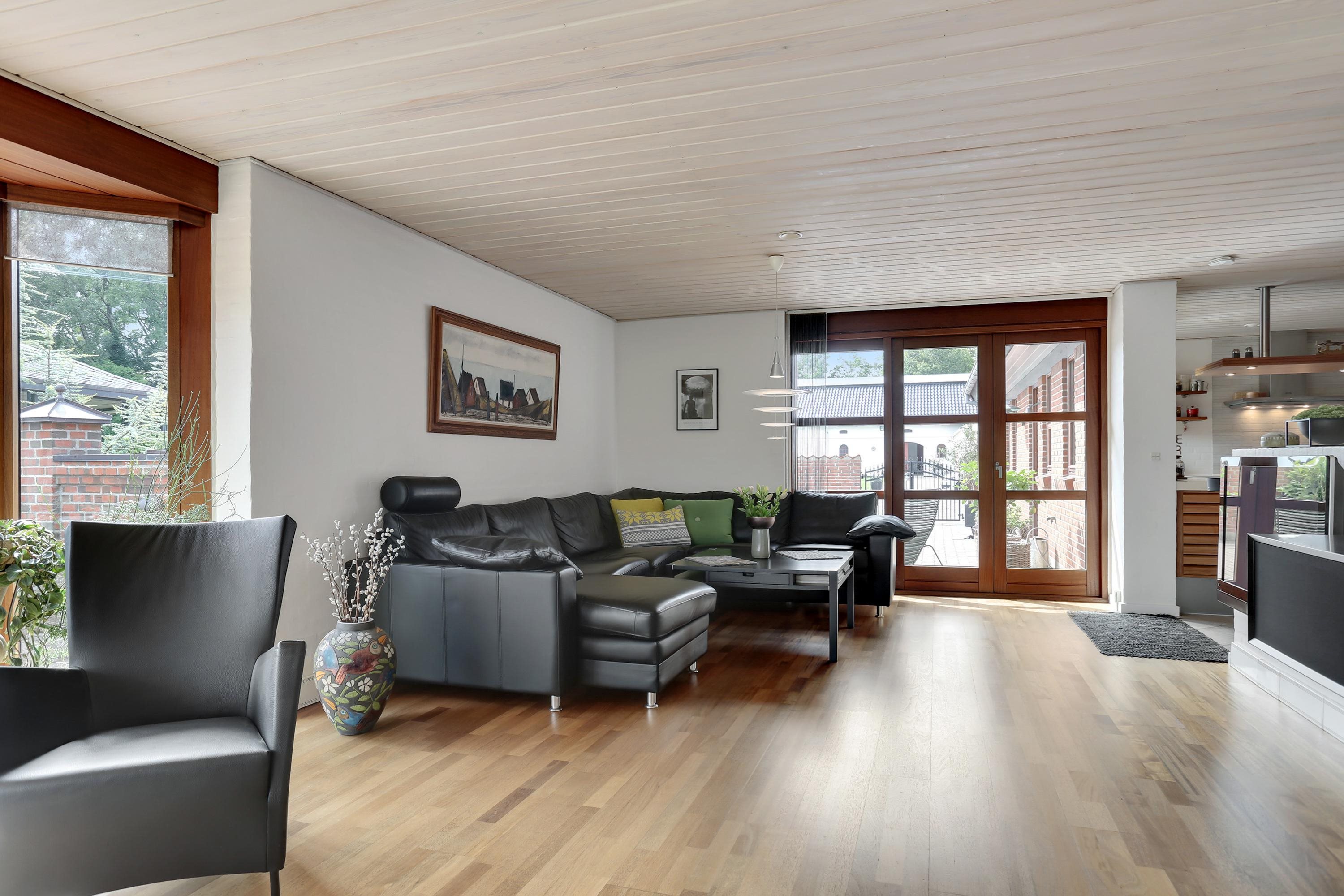 Fremhævet stue billede i fuldskærmstilstand. Billede af Eskærvej 10, Mejling, 9900 Frederikshavn