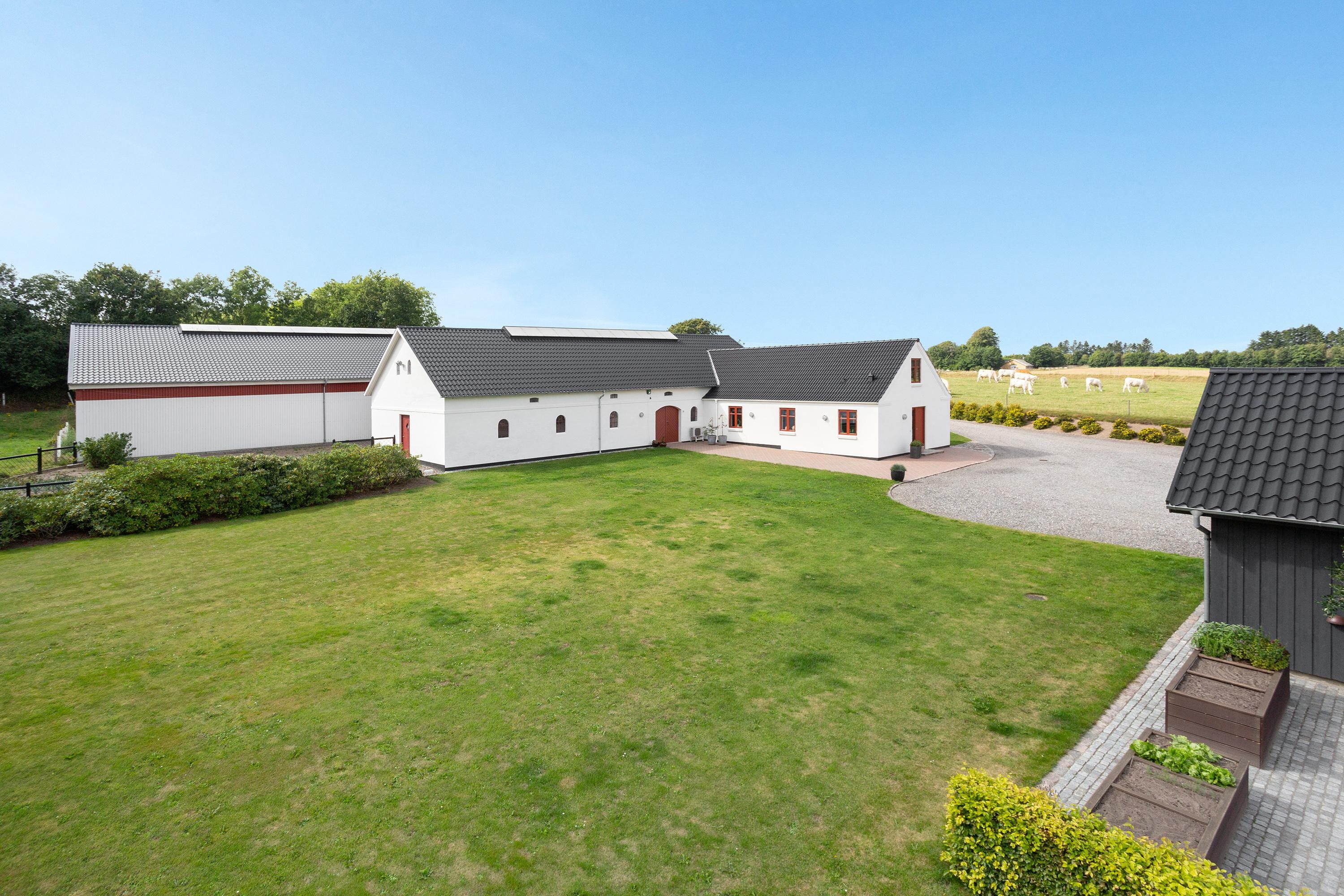 Fremhævet ejendommen billede i fuldskærmstilstand. Billede af Eskærvej 10, Mejling, 9900 Frederikshavn