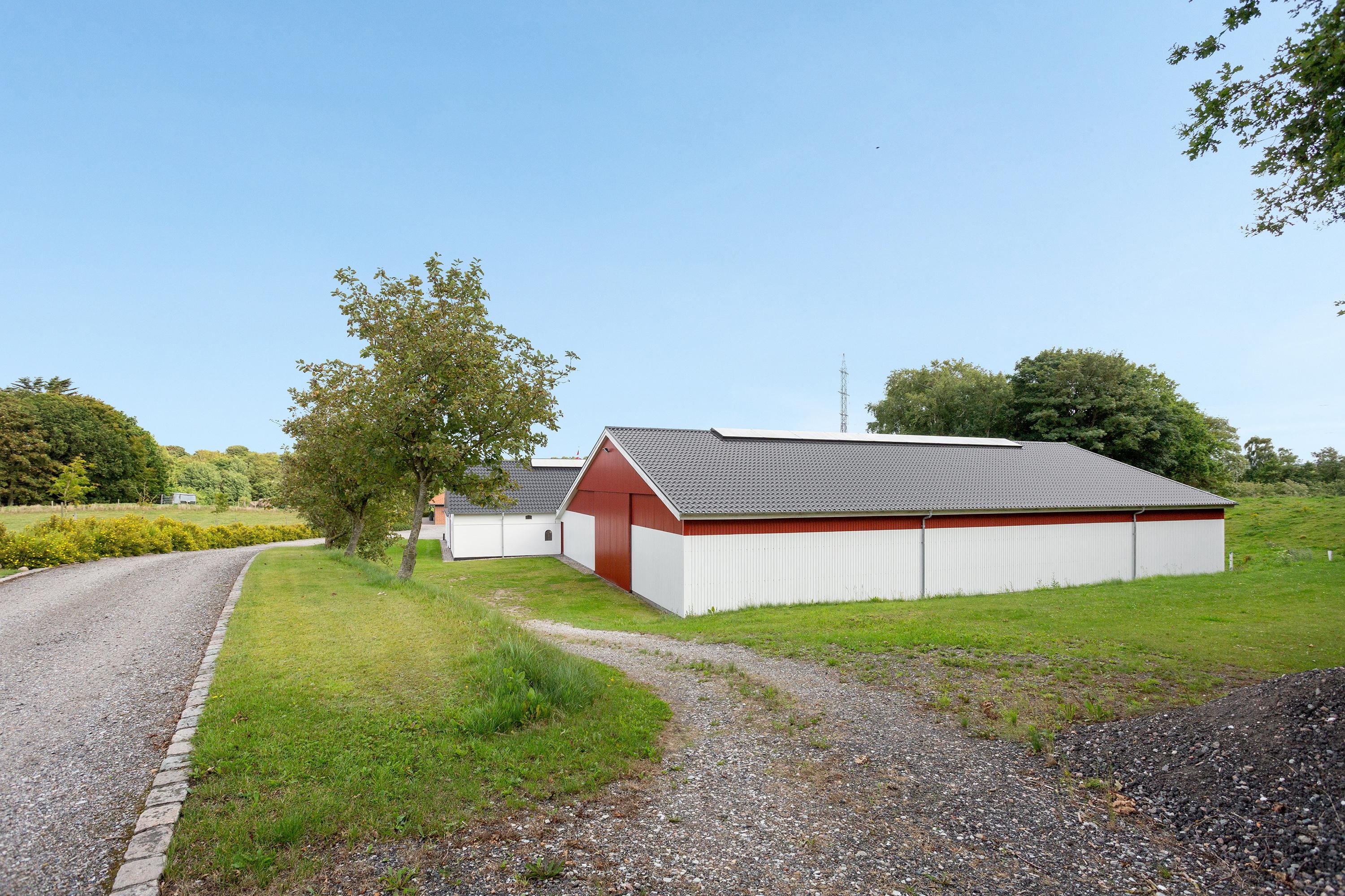 Fremhævet ejendommen billede i fuldskærmstilstand. Billede af Eskærvej 10, Mejling, 9900 Frederikshavn