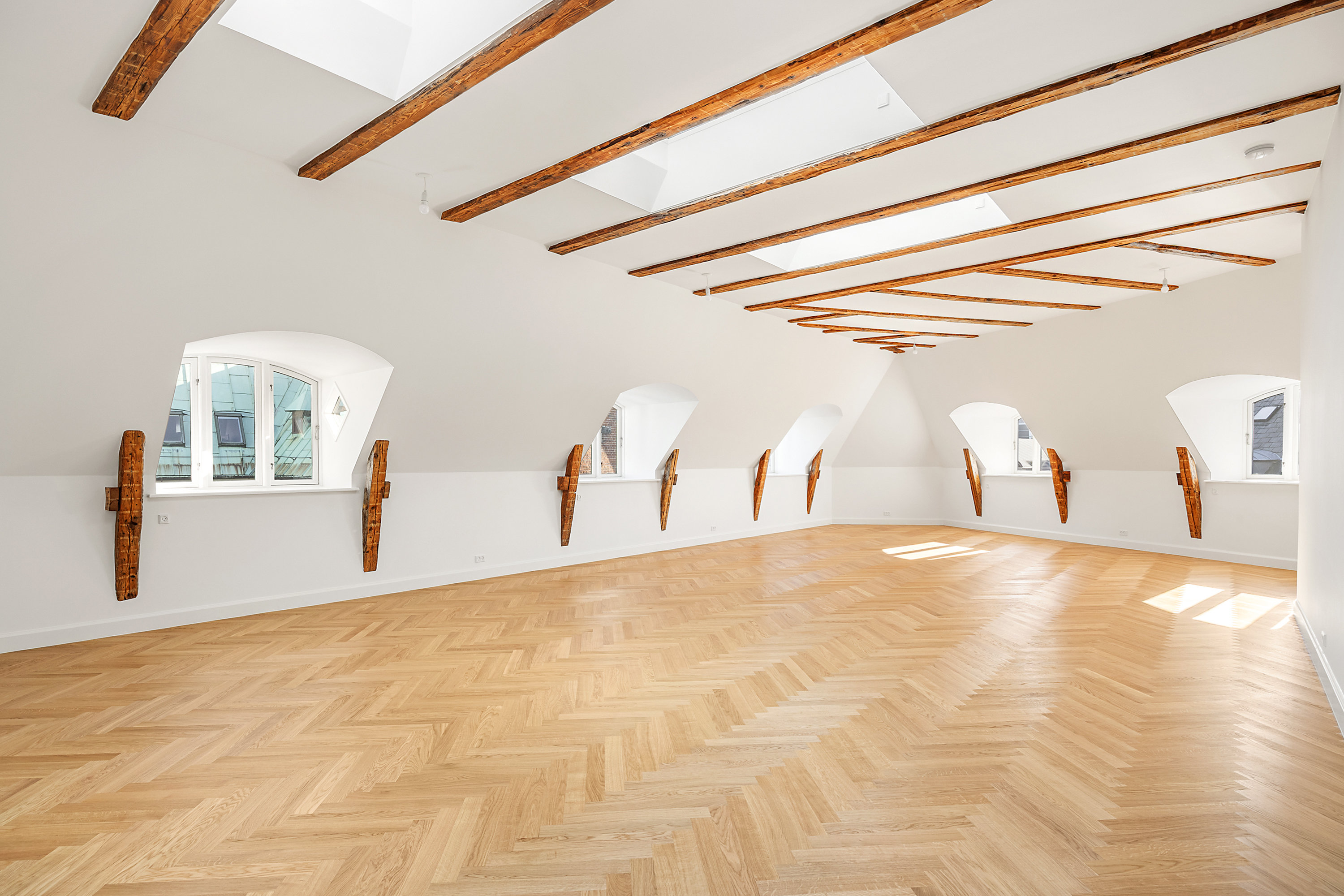 Miniaturebillede 1: stue. Billede af Klosterstræde 3, 4. 3., 1157 København K