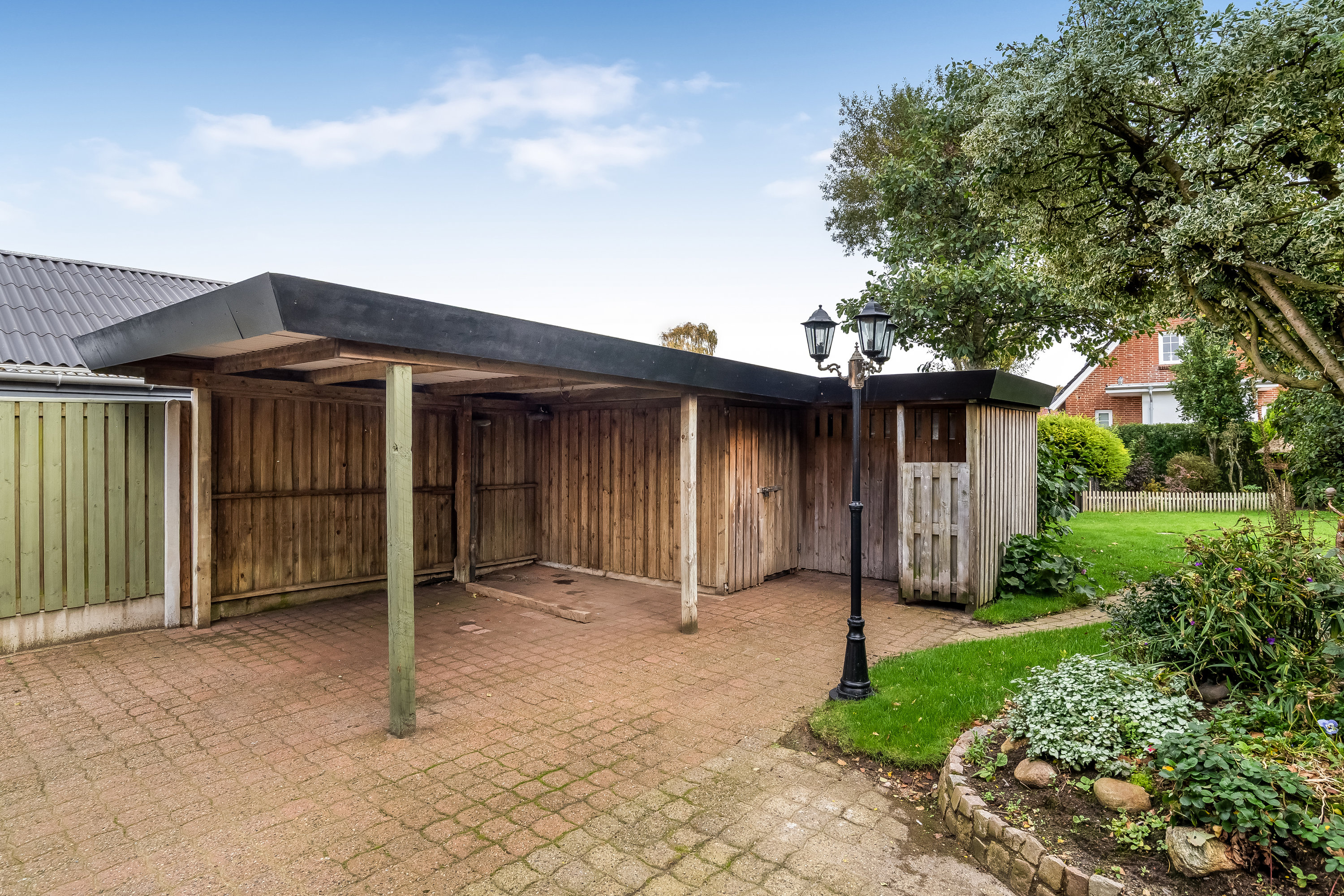 Fremhævet carport billede i fuldskærmstilstand. Billede af Ryesvej 11, 7500 Holstebro