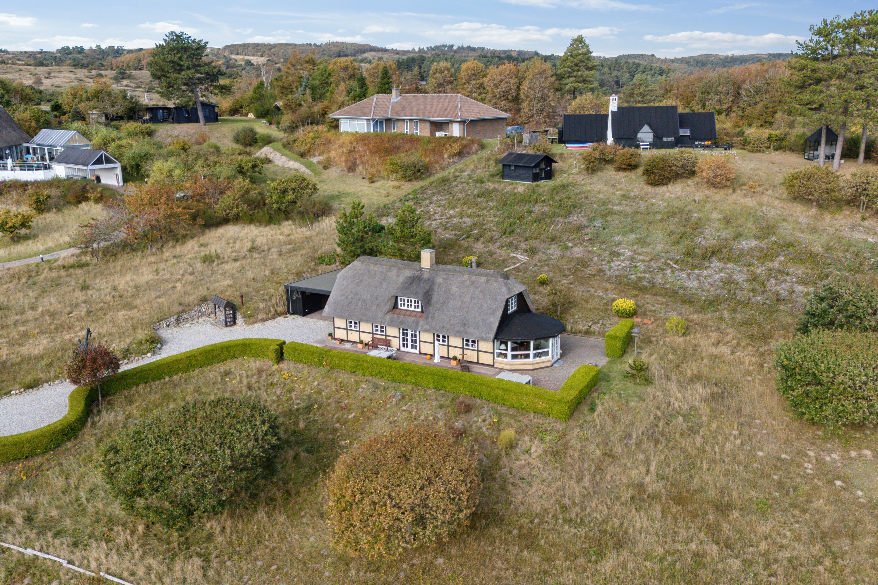 Fremhævet andet billede i fuldskærmstilstand. Billede af Hybenvej 7, Fuglsø Strand, 8400 Ebeltoft