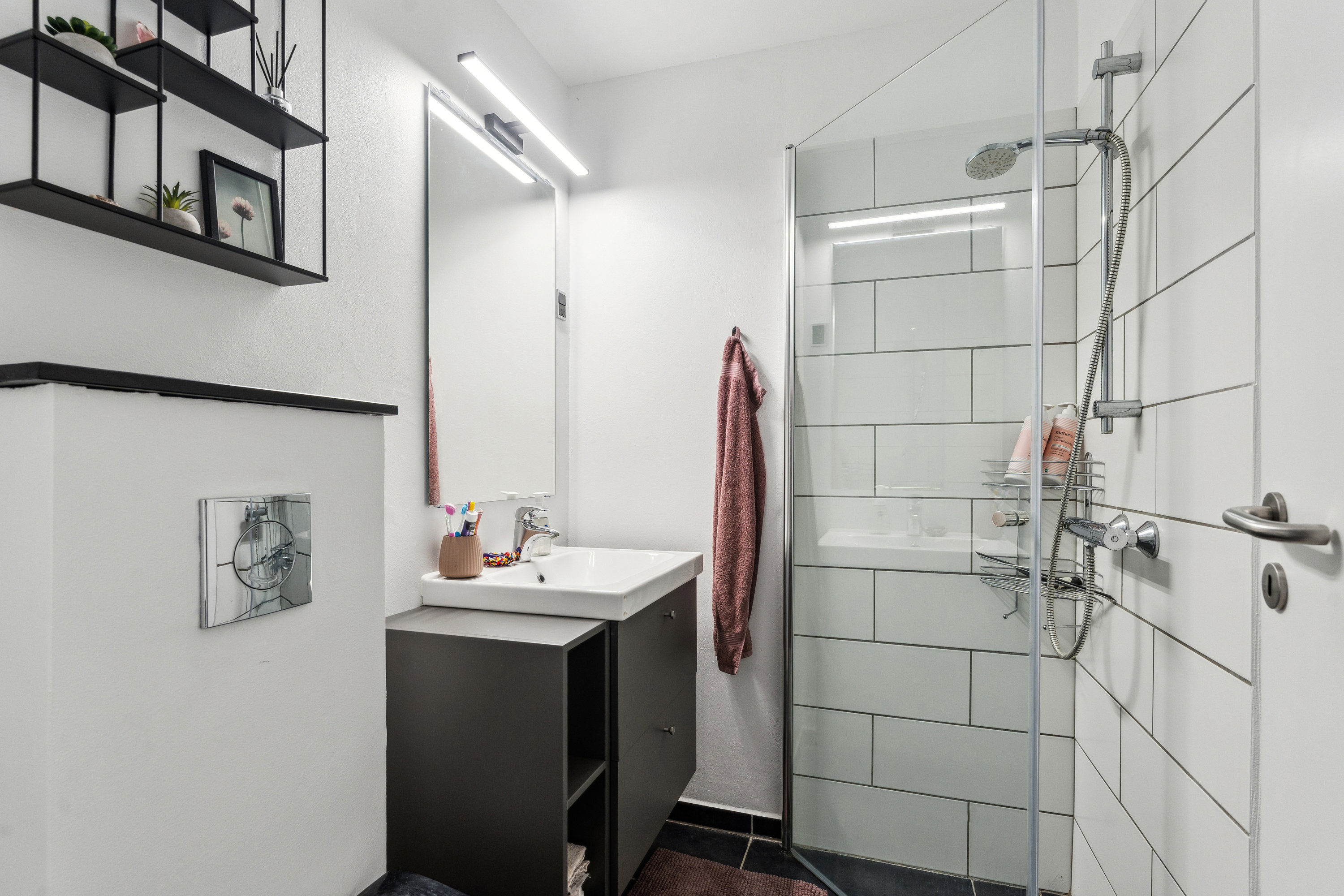 Fremhævet  billede i fuldskærmstilstand. Billede af Frødingsvej 1, Over Hornbæk, 8920 Randers NV