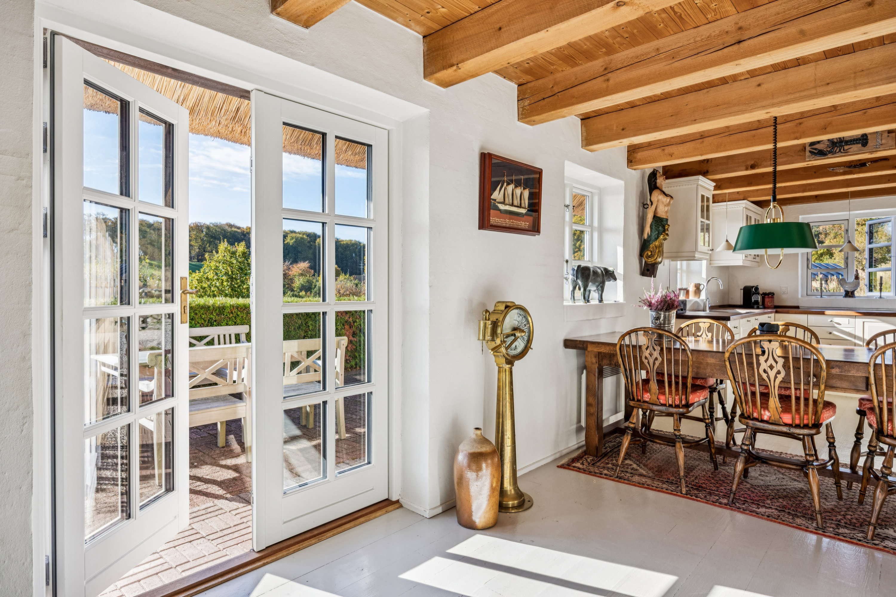 Fremhævet stue billede i fuldskærmstilstand. Billede af Hybenvej 7, Fuglsø Strand, 8400 Ebeltoft