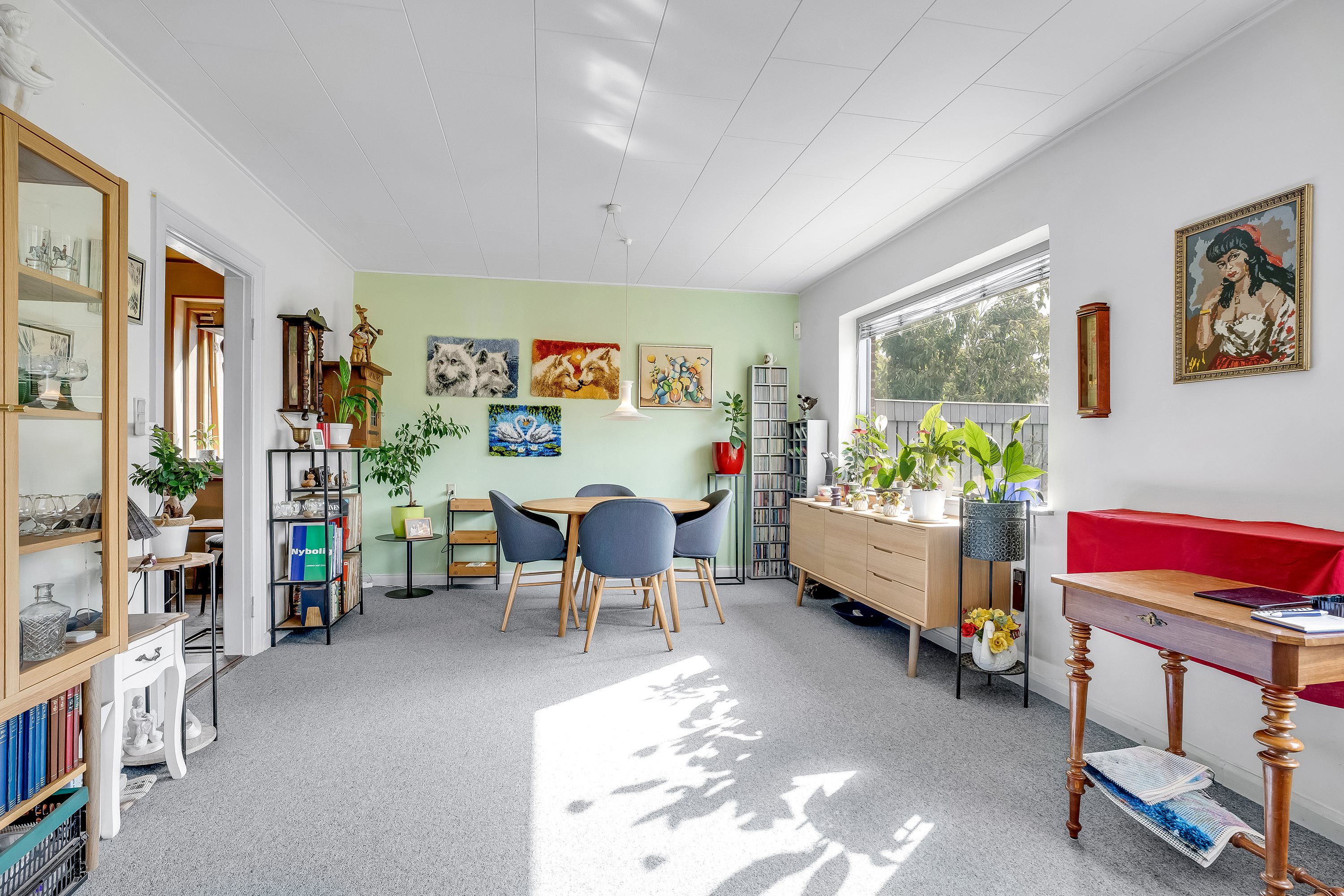 Fremhævet stue billede i fuldskærmstilstand. Billede af Skørringevej 28, 4930 Maribo