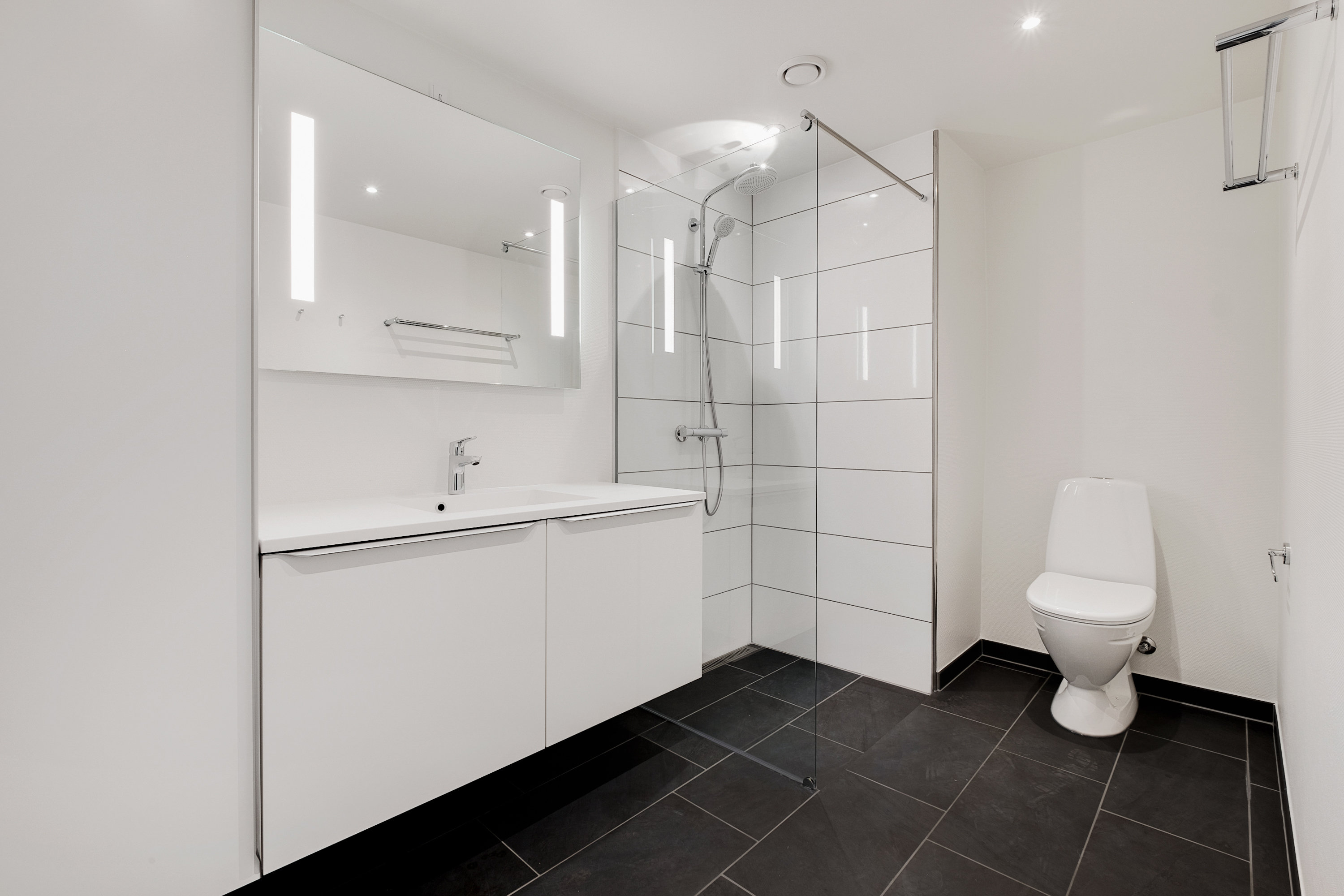 Fremhævet  billede i fuldskærmstilstand. Billede af Vindegade 144, 2. 5., 5000 Odense C