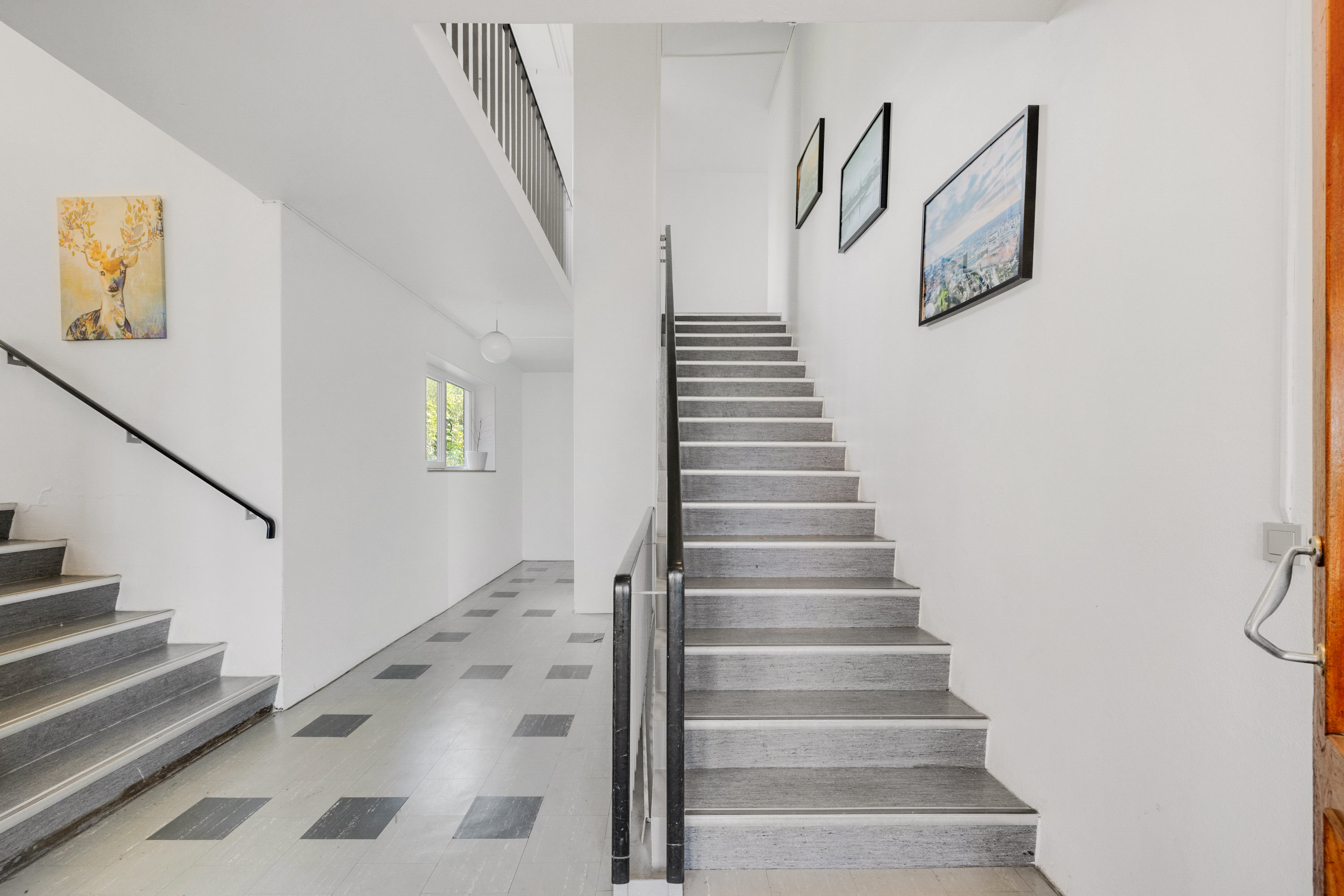 Fremhævet  billede i fuldskærmstilstand. Billede af Arnegårdsvej 13, 1. 8., 8230 Åbyhøj