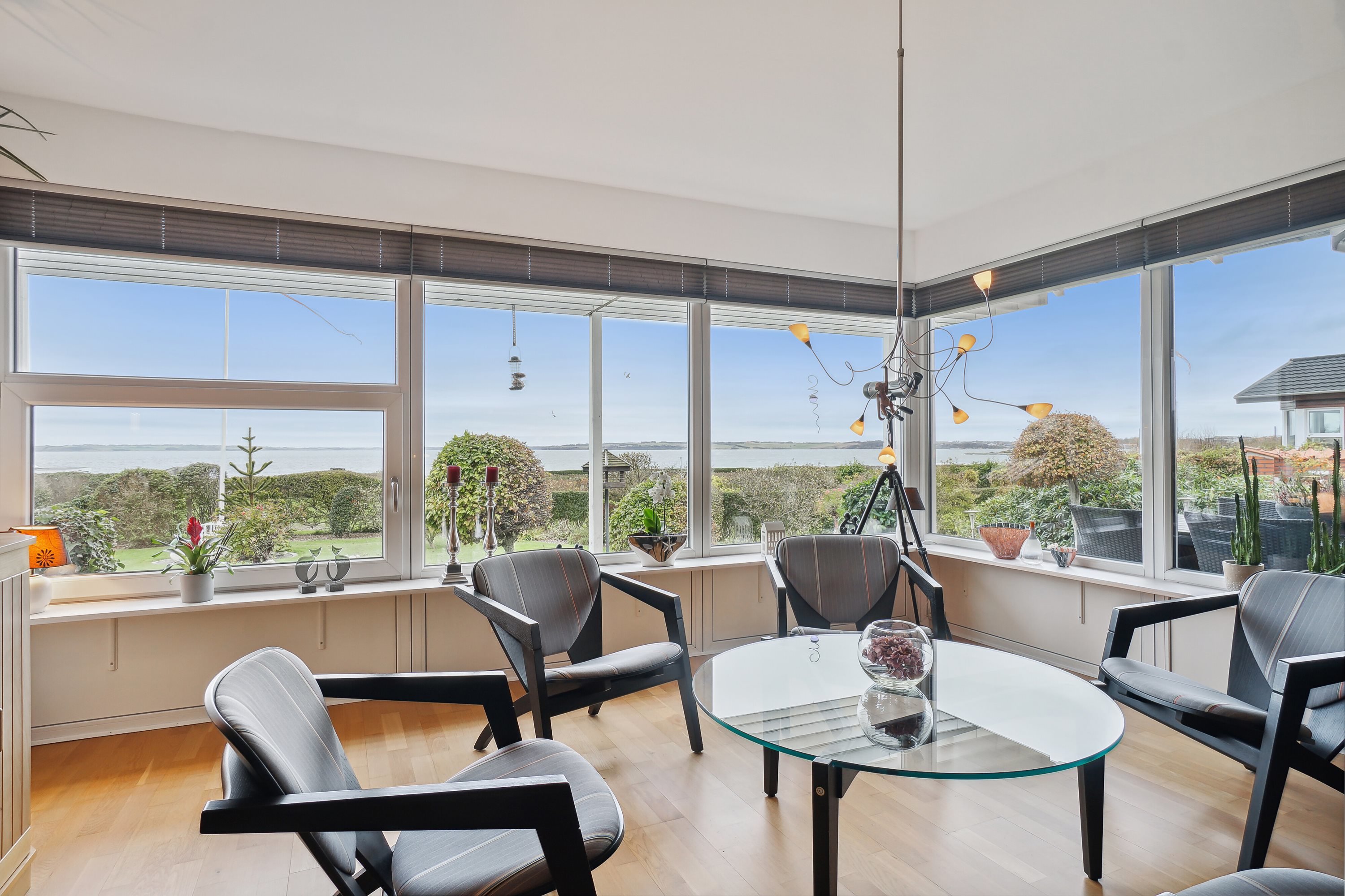 Fremhævet udsigt fra stuen billede i fuldskærmstilstand. Billede af Søbrinken 14, 7700 Thisted