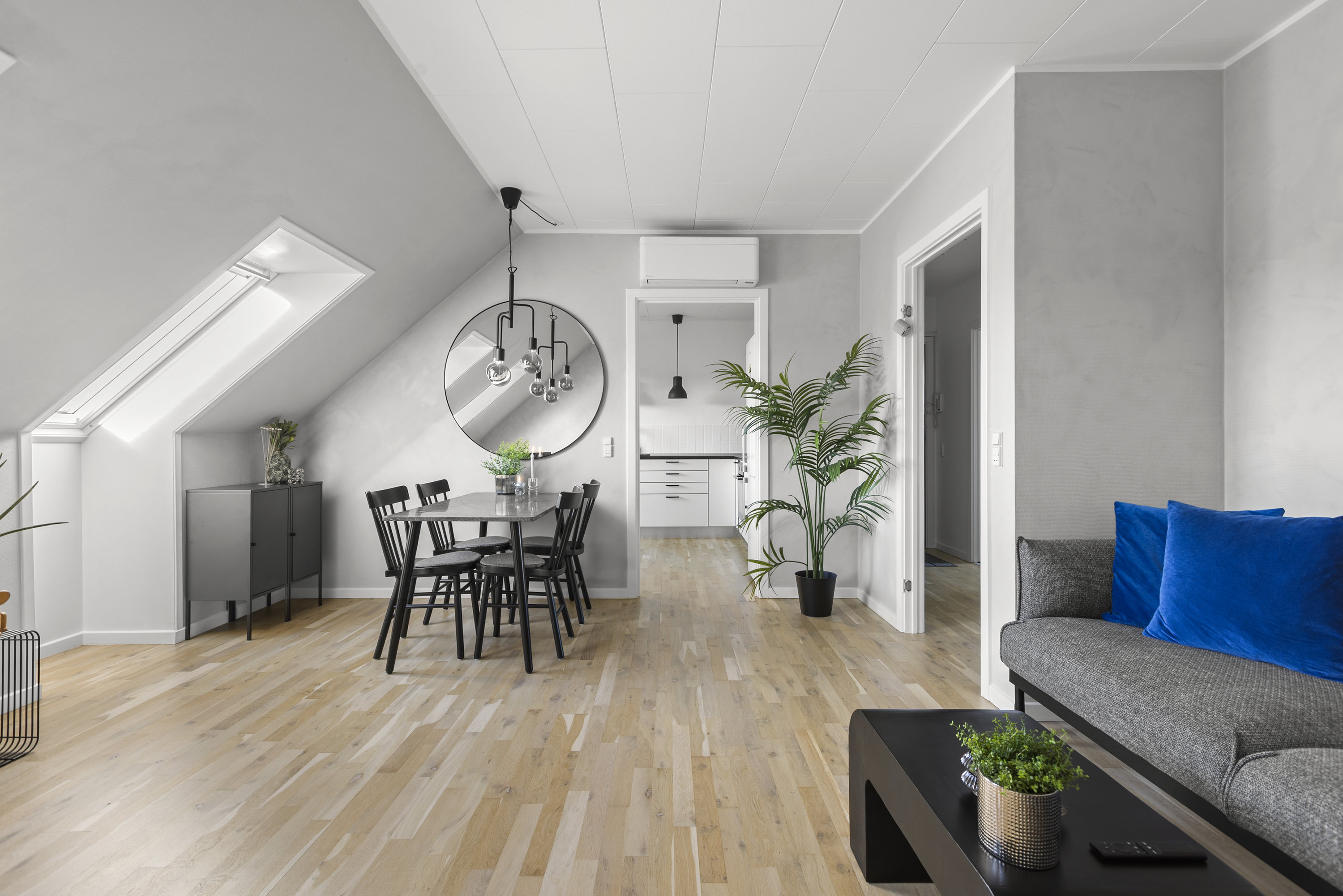 Fremhævet stue billede i fuldskærmstilstand. Billede af Søndergade 14, 2. tv., 4180 Sorø