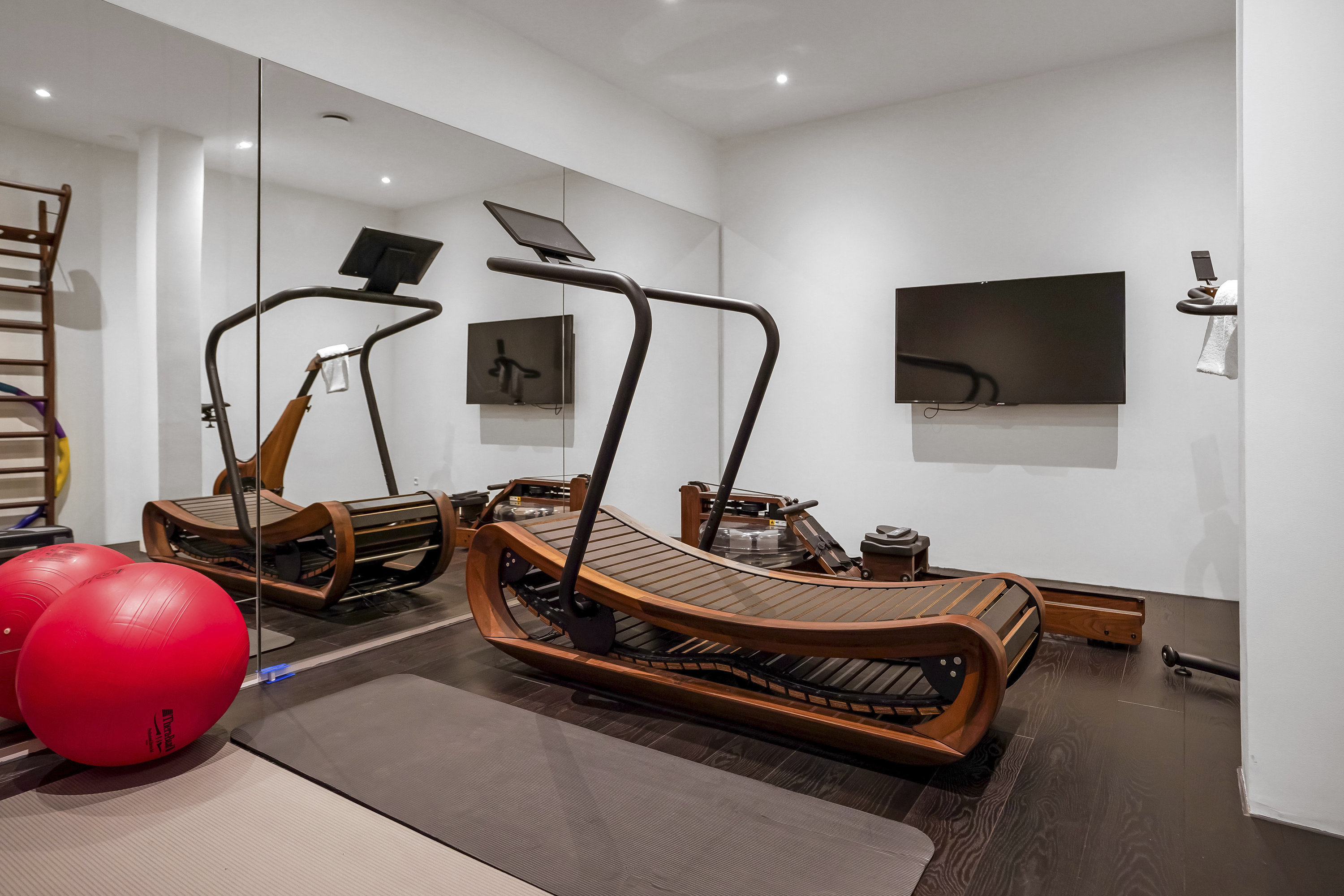 Fremhævet andet billede i fuldskærmstilstand. Billede af Langelinie 7, 5230 Odense M