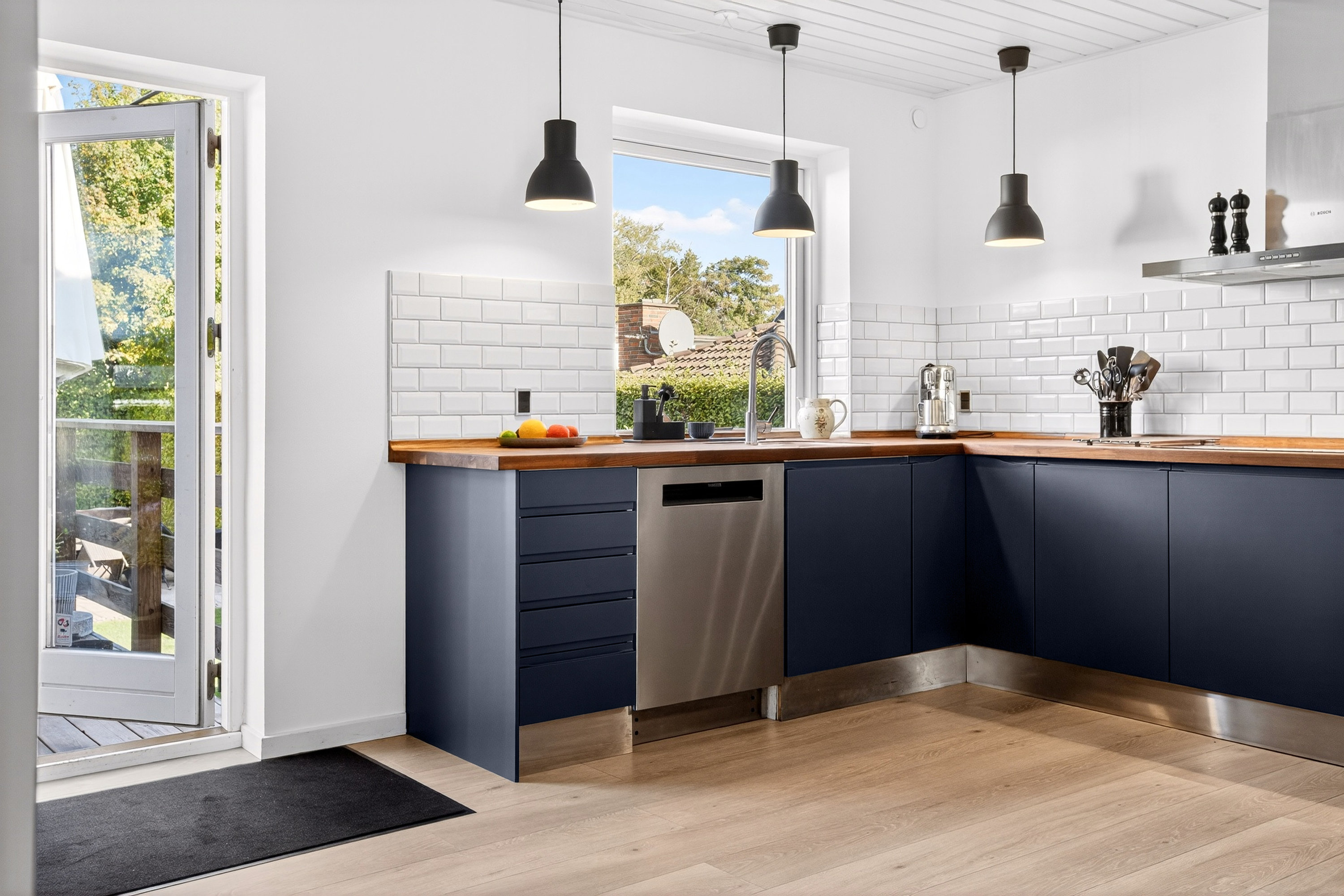 Fremhævet køkken billede i fuldskærmstilstand. Billede af Gl Rådhusvej 31, 2750 Ballerup