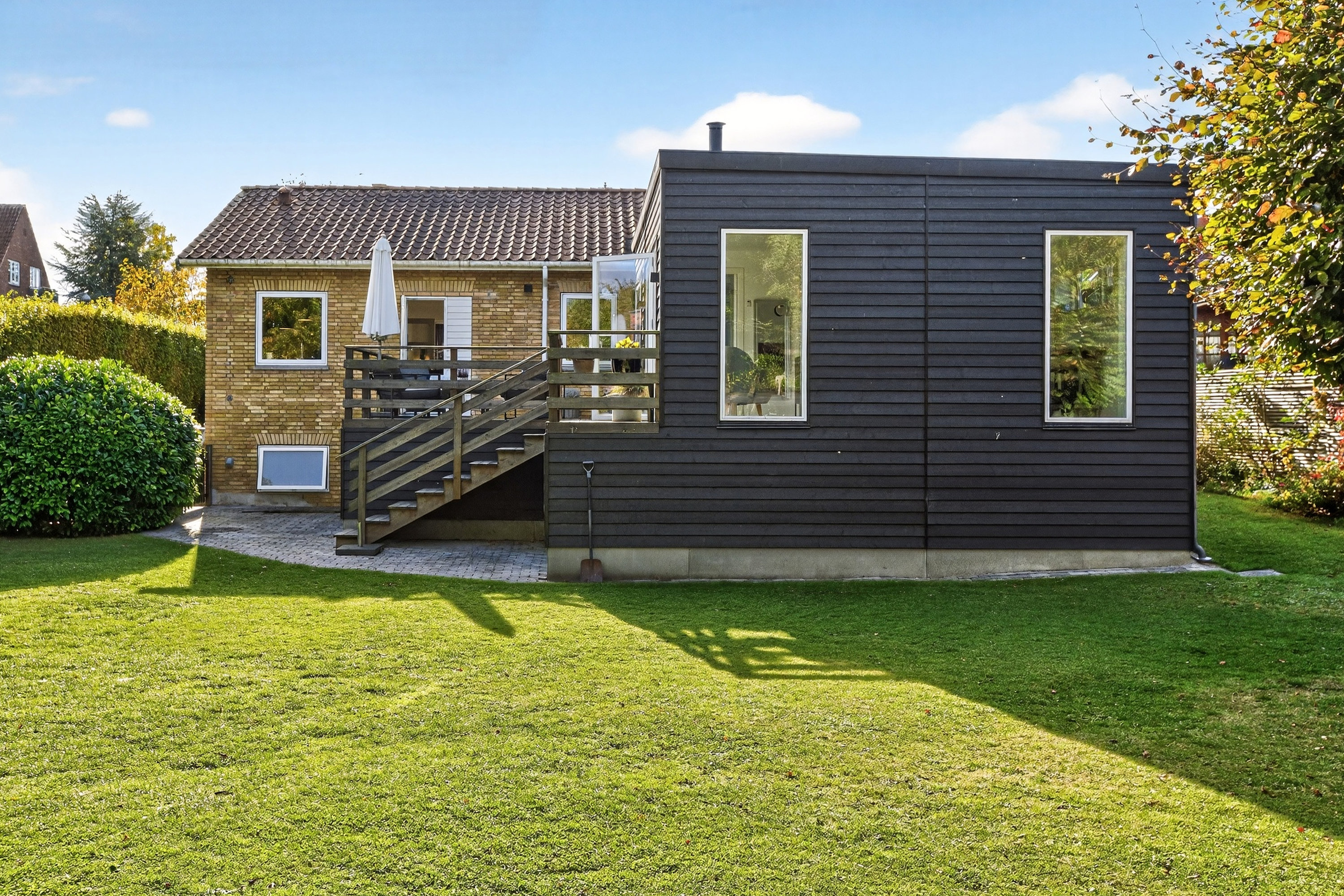 Fremhævet ude billede i fuldskærmstilstand. Billede af Gl Rådhusvej 31, 2750 Ballerup