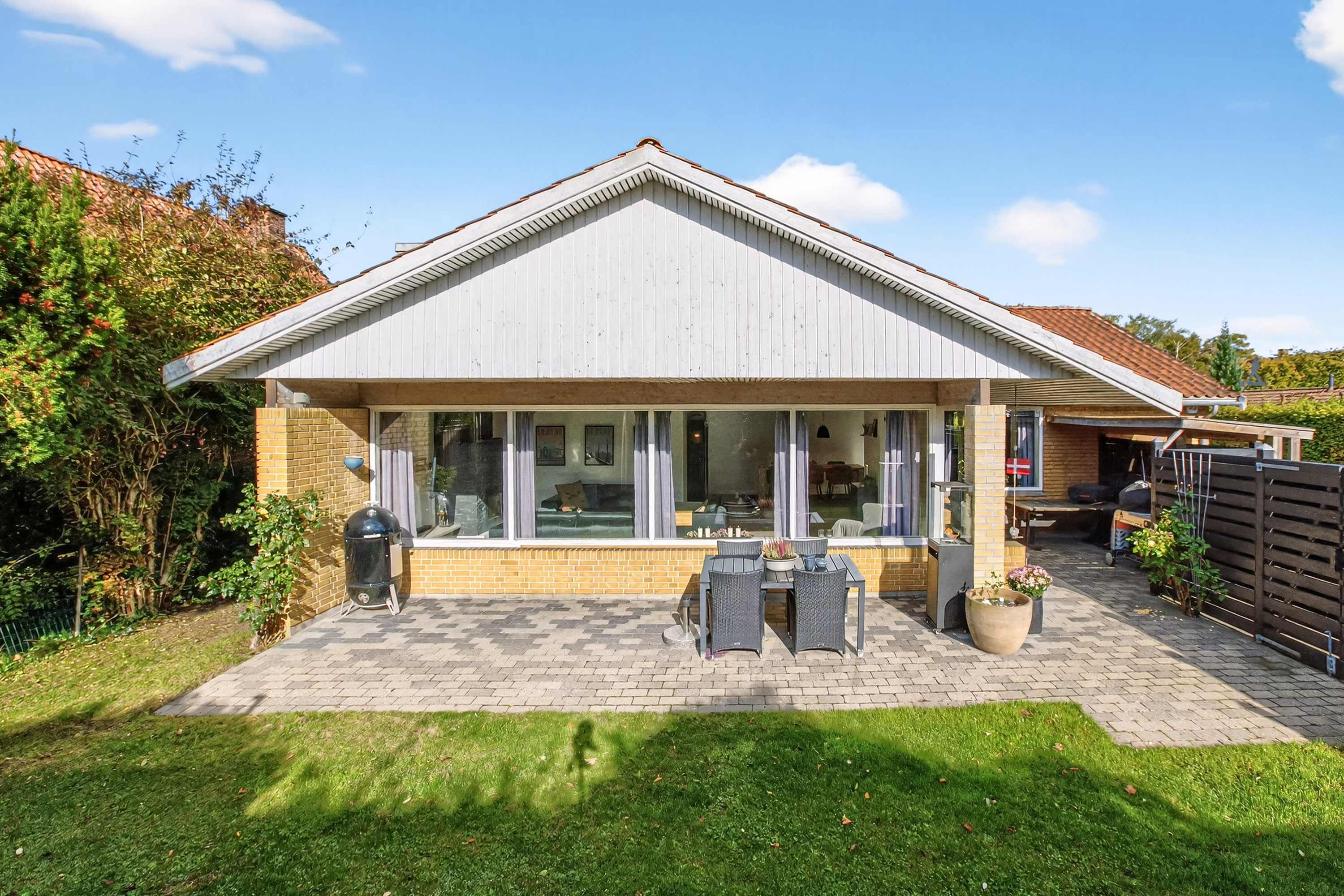 Fremhævet ude billede i fuldskærmstilstand. Billede af Gl Rådhusvej 31, 2750 Ballerup