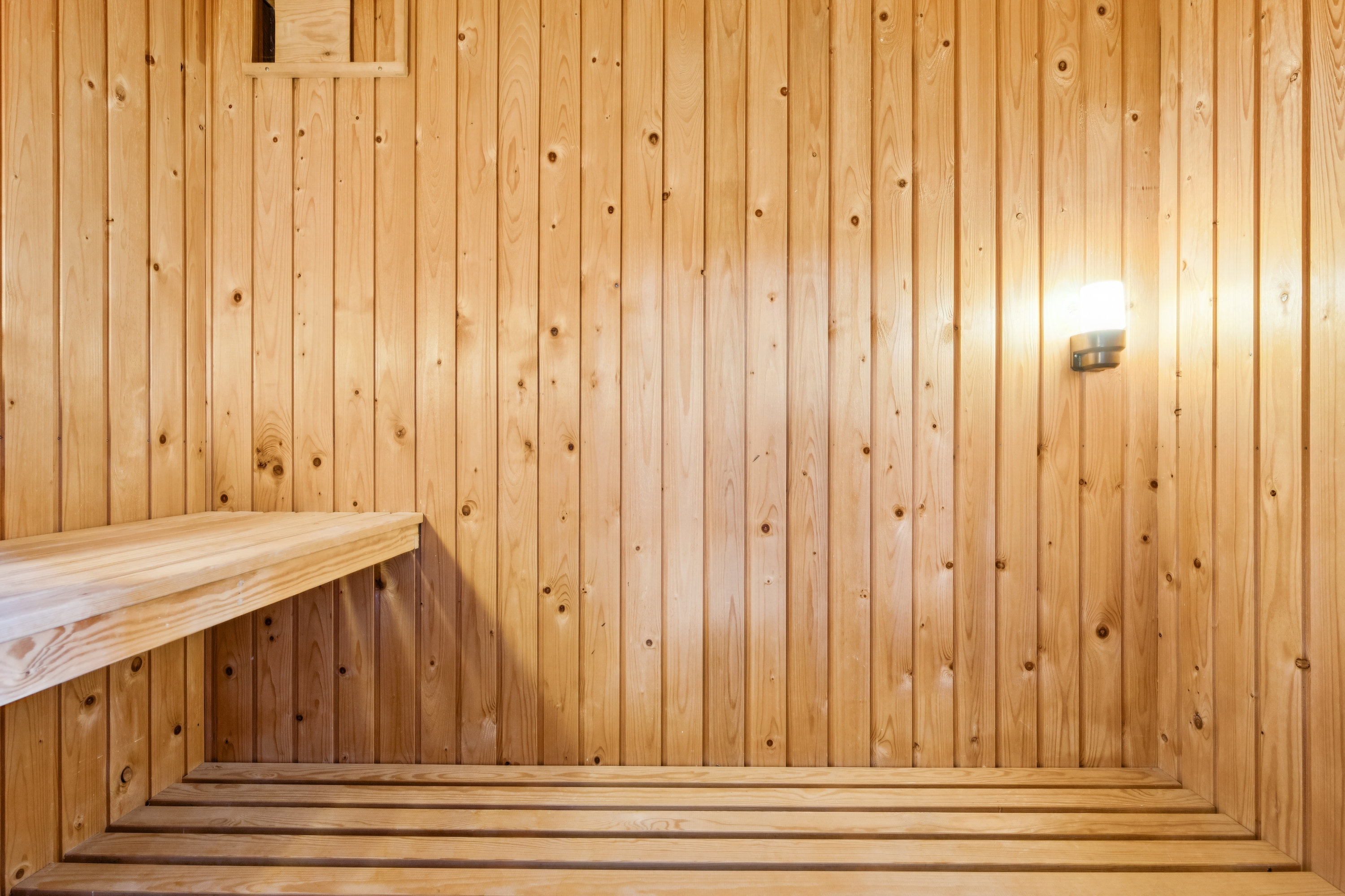 Fremhævet sauna billede i fuldskærmstilstand. Billede af Rønvangen 62, 8382 Hinnerup