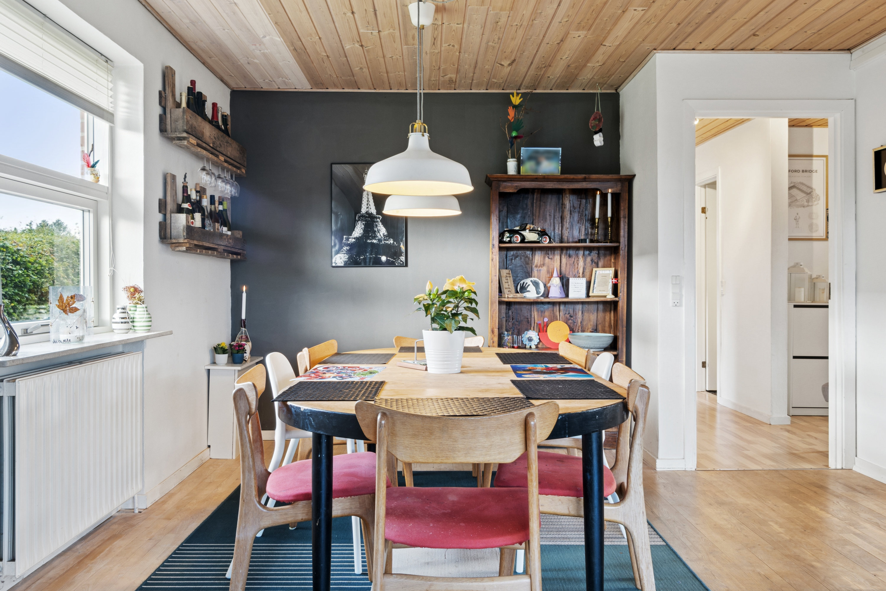 Fremhævet spisestue billede i fuldskærmstilstand. Billede af Dalgasvej 11, Frederiks, 7470 Karup J