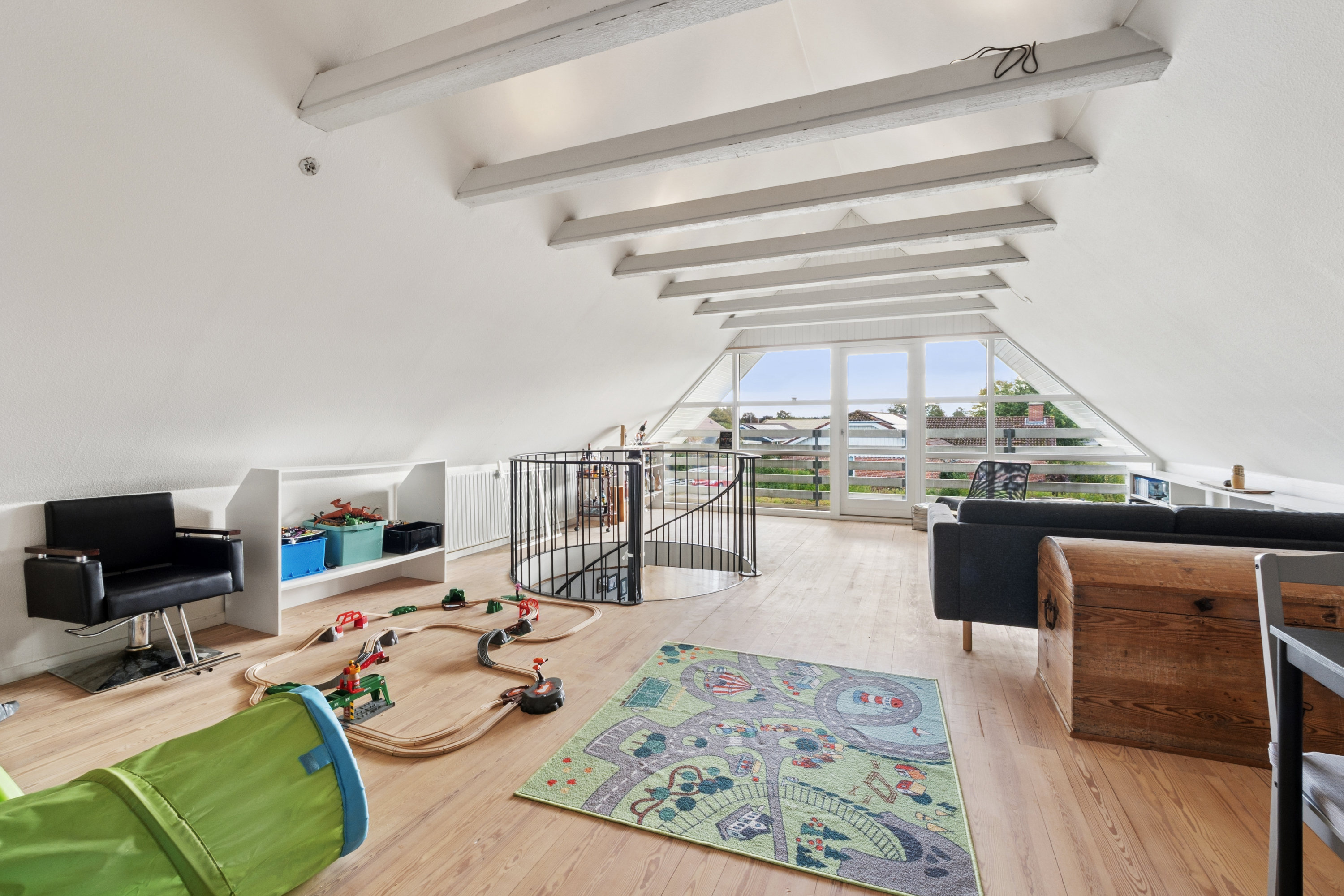 Fremhævet stue billede i fuldskærmstilstand. Billede af Dalgasvej 11, Frederiks, 7470 Karup J