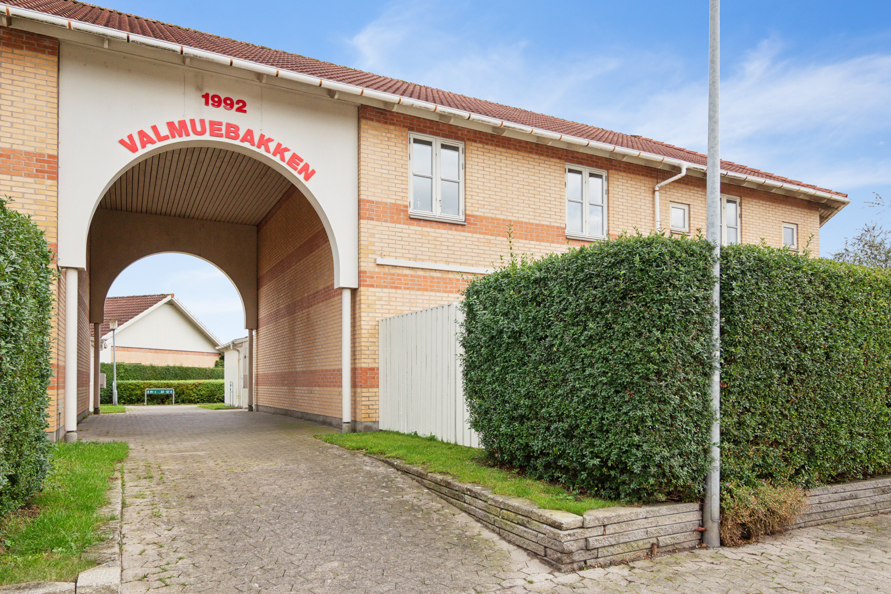 Fremhævet carport billede i fuldskærmstilstand. Billede af Valmuebakken 21, 2625 Vallensbæk