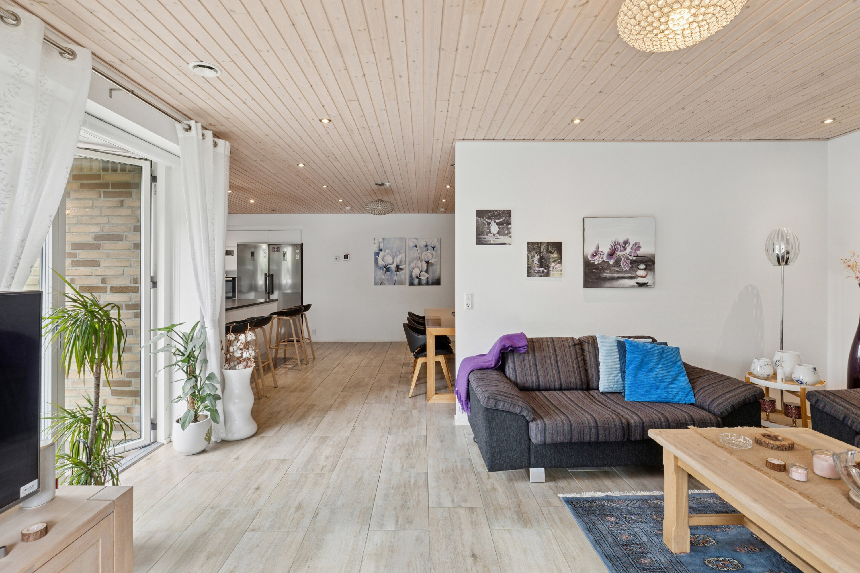 Miniaturebillede 1: stue. Billede af Ejstrupvej 4, 2650 Hvidovre