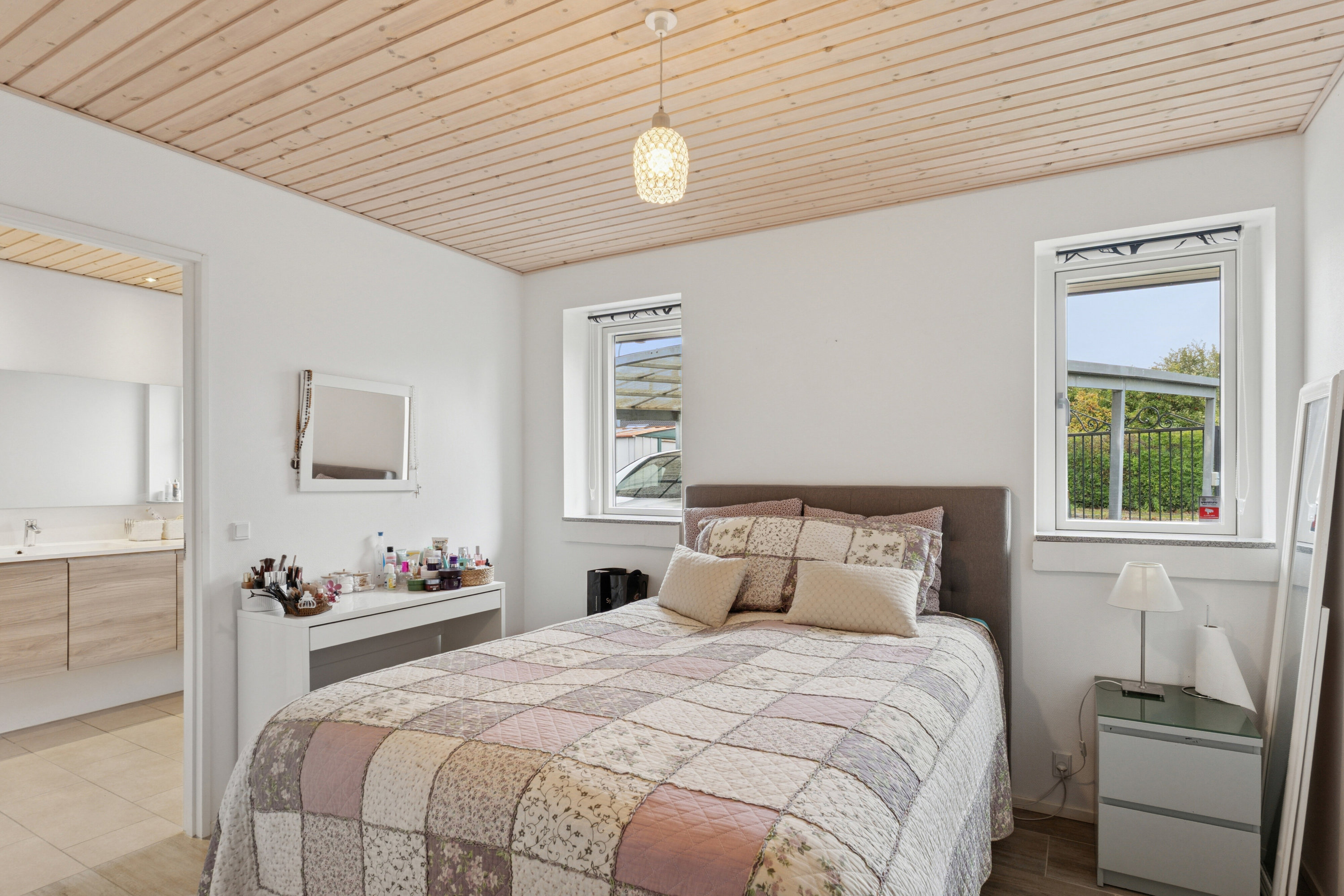 Fremhævet soveværelse billede i fuldskærmstilstand. Billede af Ejstrupvej 4, 2650 Hvidovre