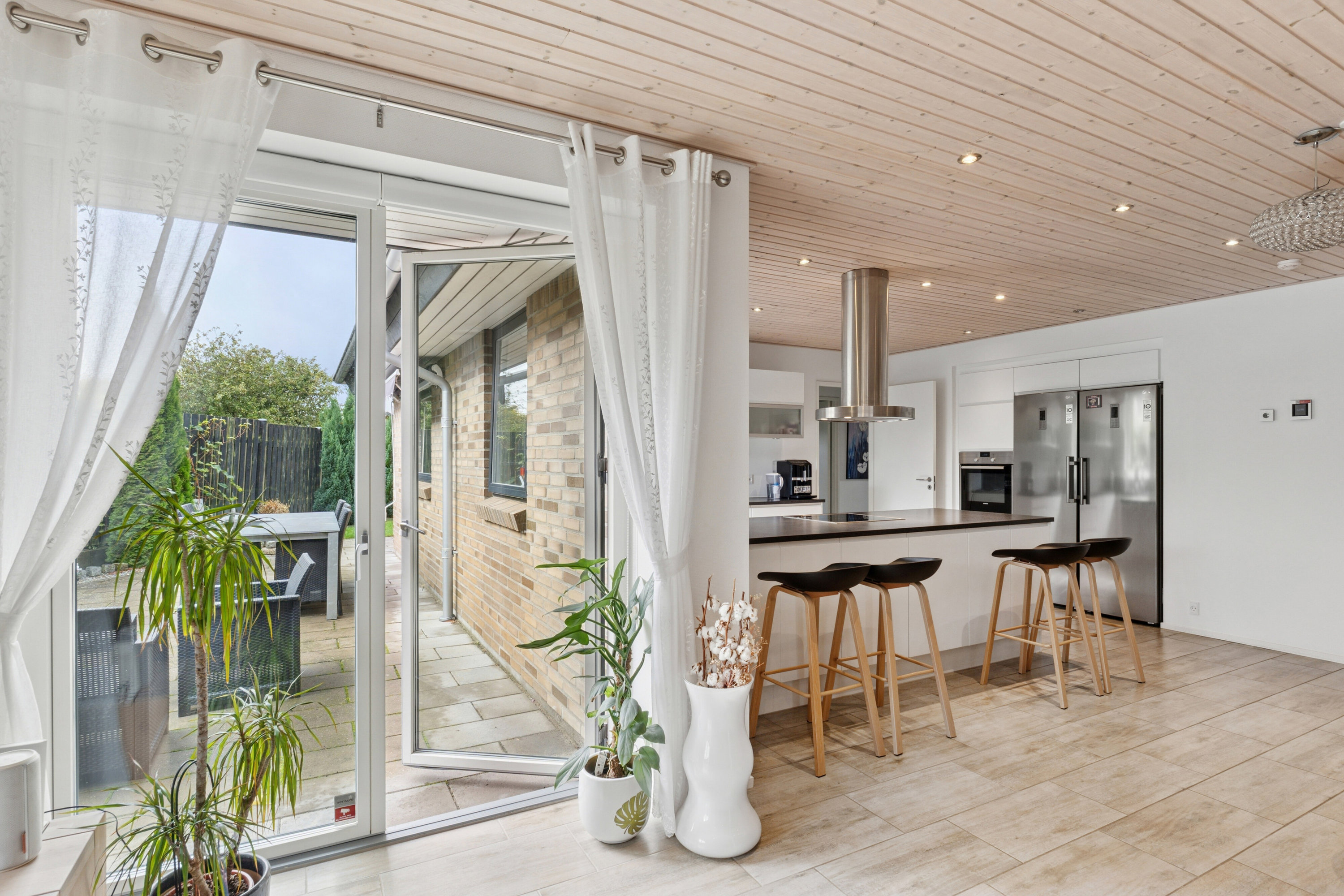 Fremhævet stue billede i fuldskærmstilstand. Billede af Ejstrupvej 4, 2650 Hvidovre