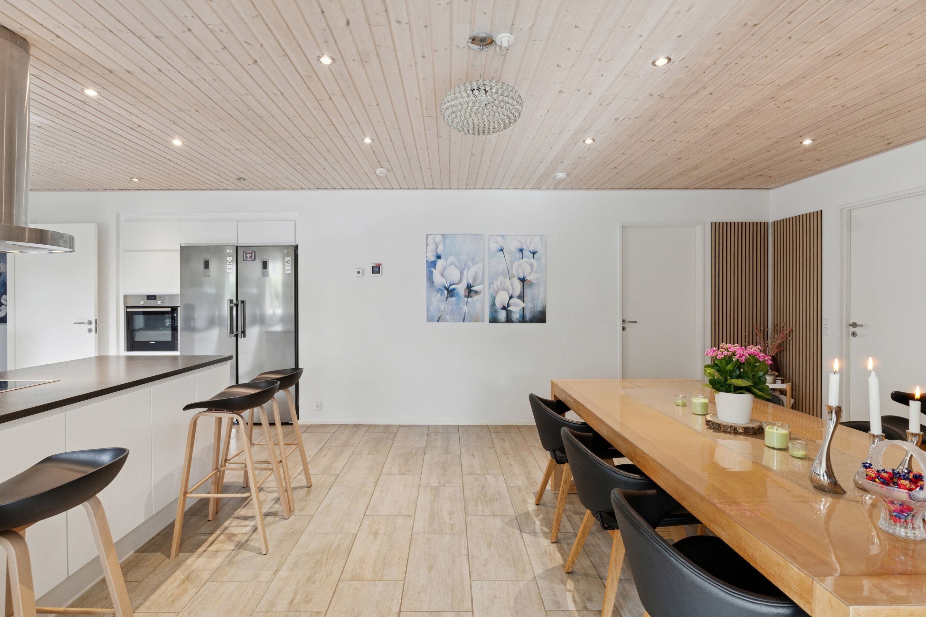 Fremhævet spisestue billede i fuldskærmstilstand. Billede af Ejstrupvej 4, 2650 Hvidovre