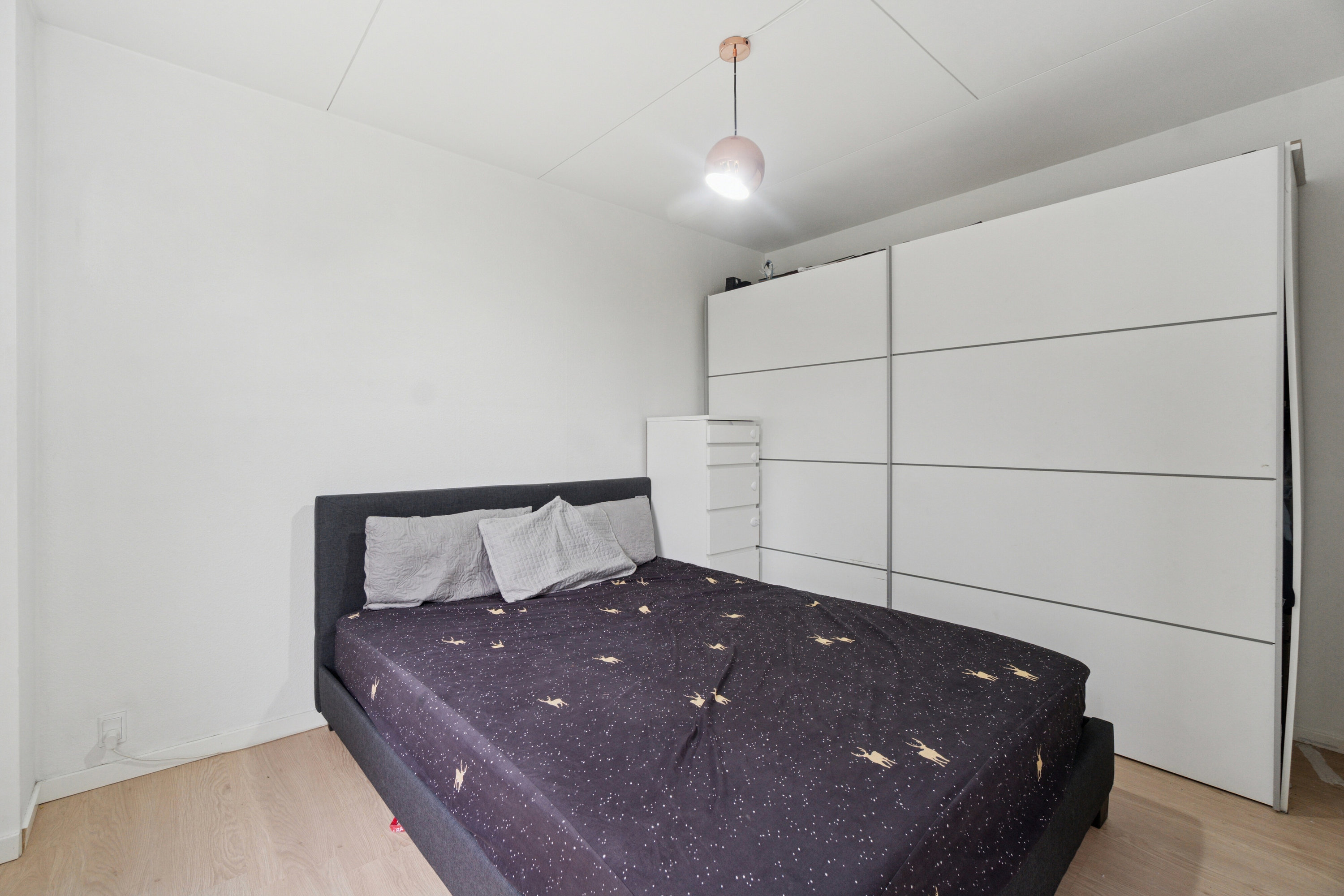 Fremhævet værelse billede i fuldskærmstilstand. Billede af Brostykkevej 198C, 2650 Hvidovre