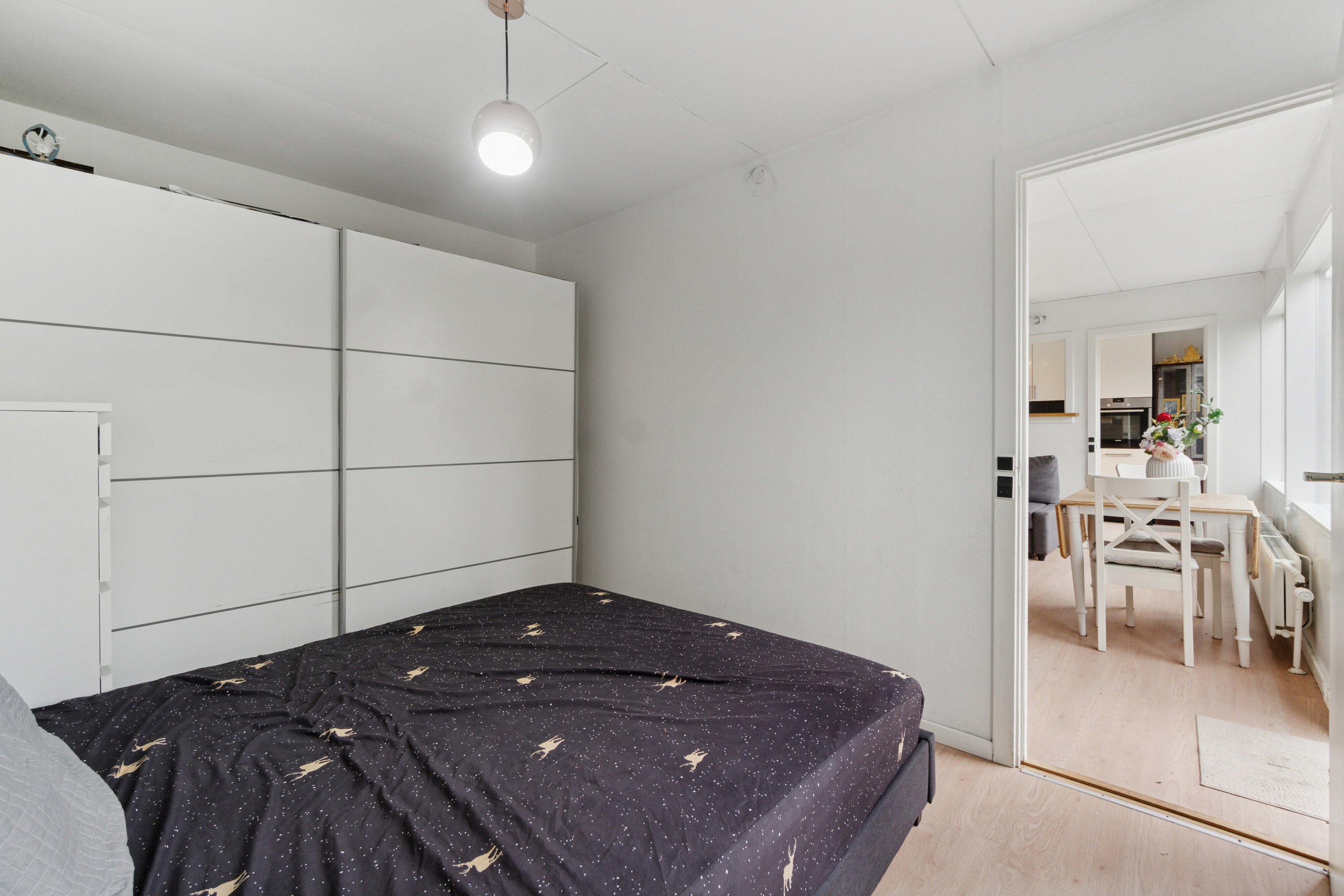 Fremhævet værelse billede i fuldskærmstilstand. Billede af Brostykkevej 198C, 2650 Hvidovre