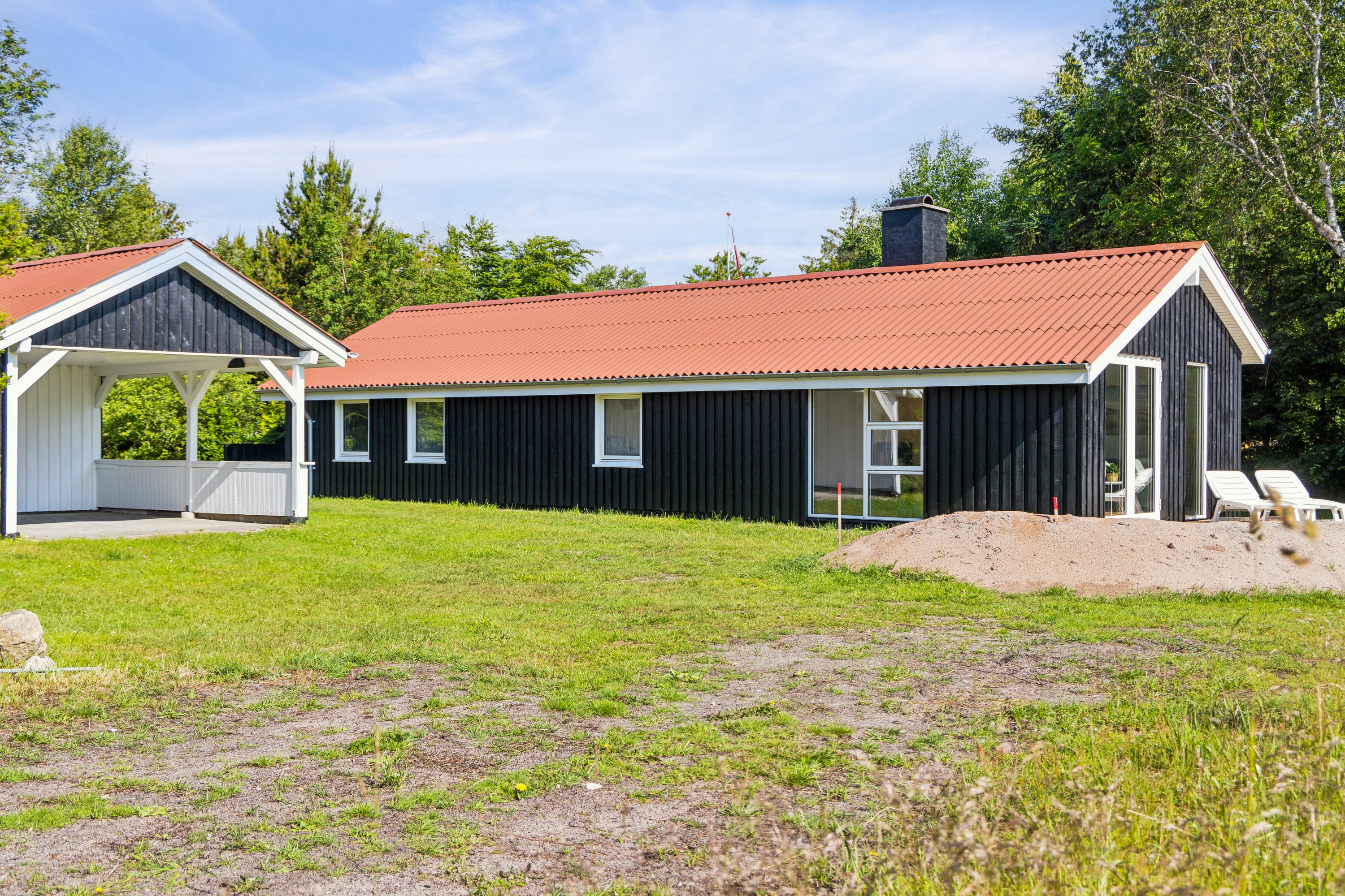 Fremhævet ejendom 1 billede i fuldskærmstilstand. Billede af Koralvej 17, Hou, 9370 Hals