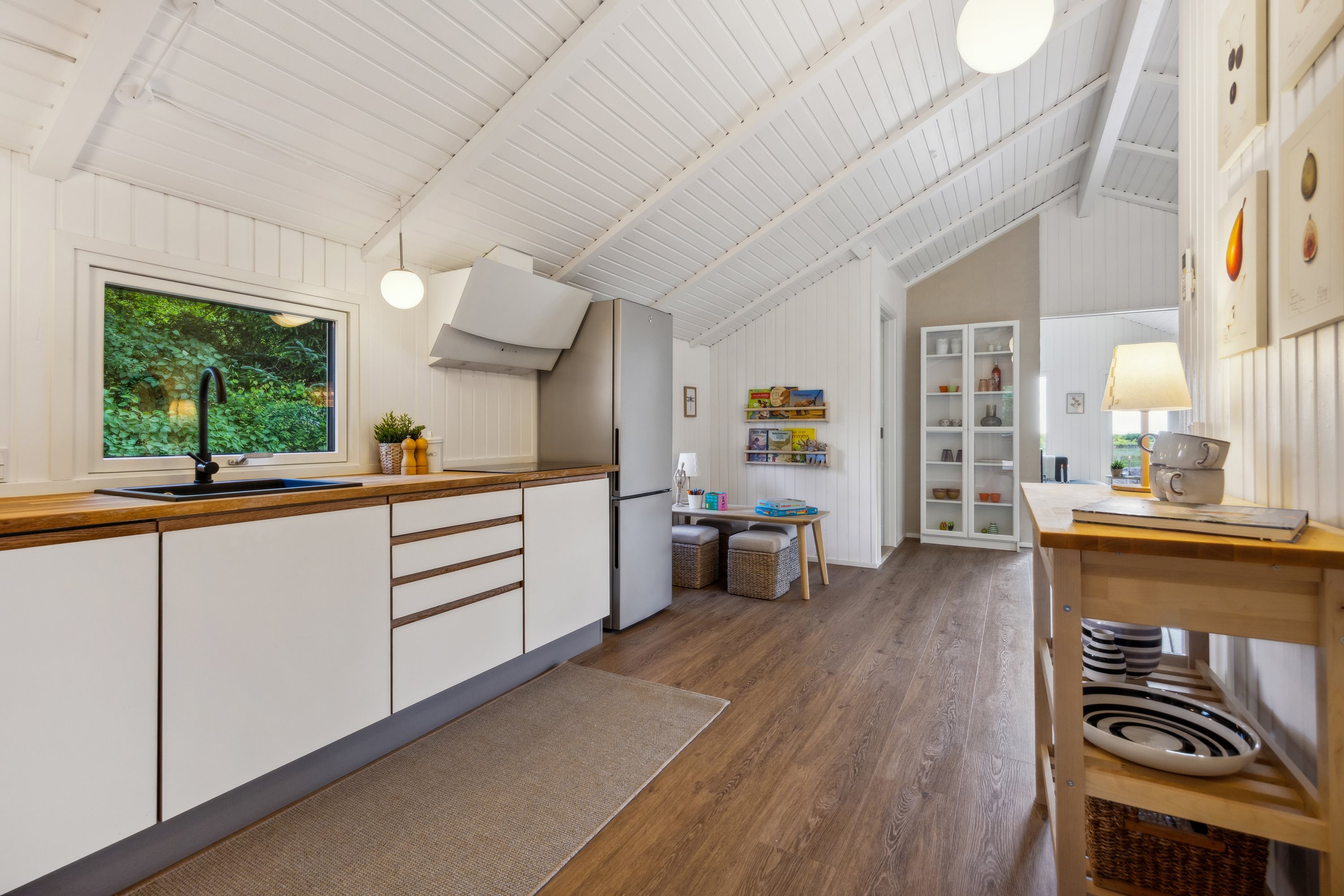 Fremhævet køkken billede i fuldskærmstilstand. Billede af Koralvej 17, Hou, 9370 Hals