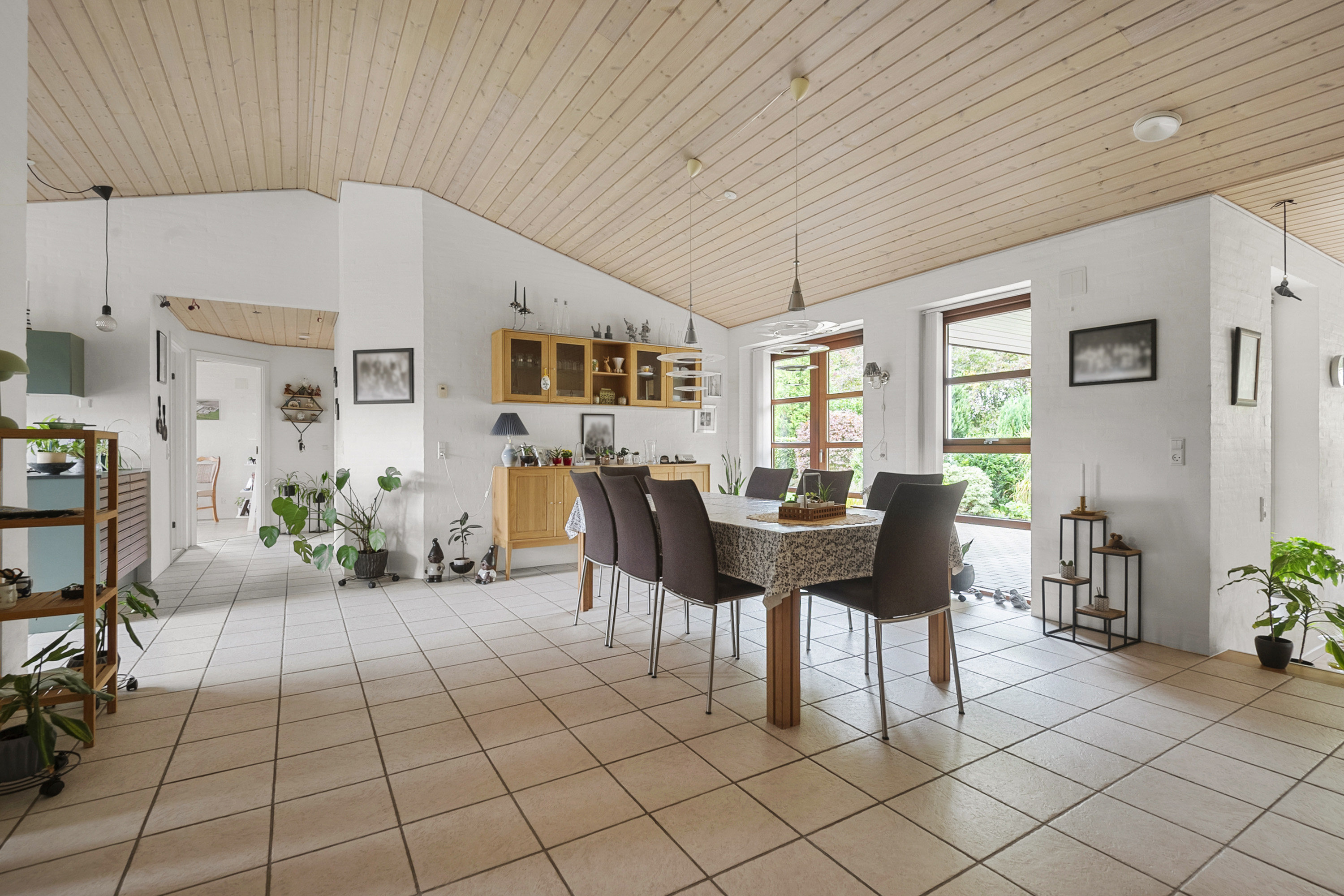 Fremhævet spisekøkken billede i fuldskærmstilstand. Billede af Sletten 106, 6800 Varde