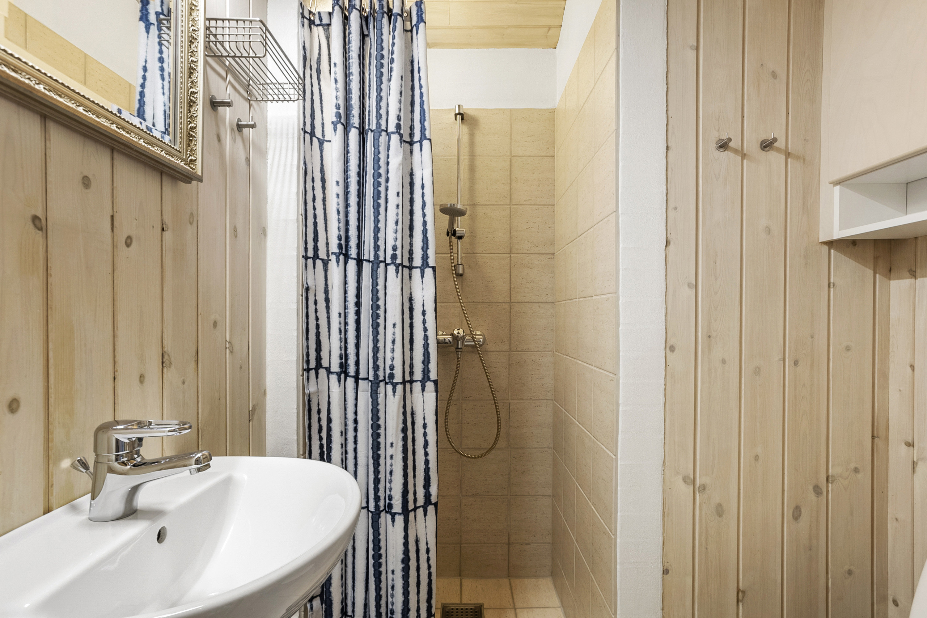 Fremhævet toilet billede i fuldskærmstilstand. Billede af Mågevej 22, Furreby, 9480 Løkken