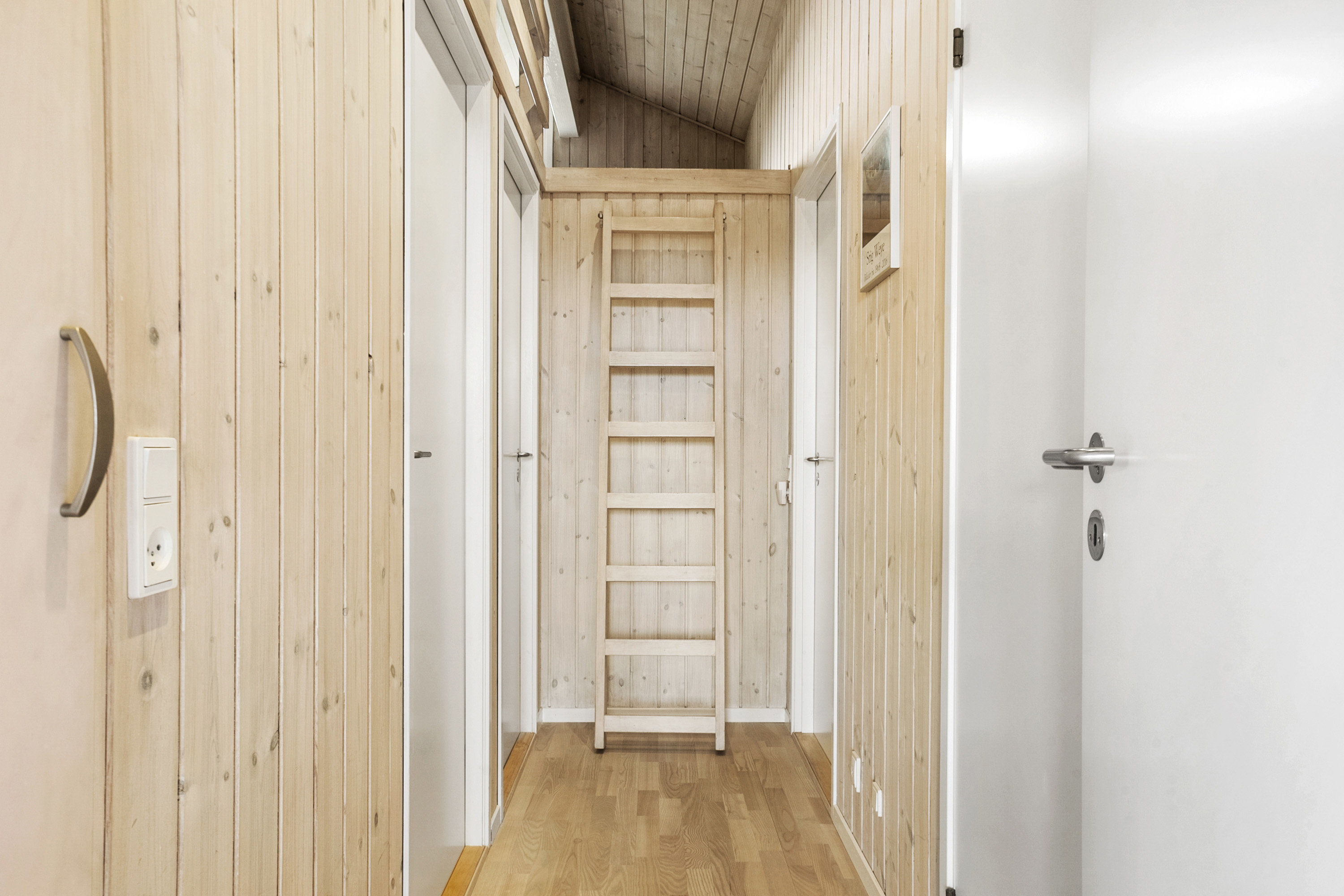 Fremhævet gang billede i fuldskærmstilstand. Billede af Mågevej 22, Furreby, 9480 Løkken