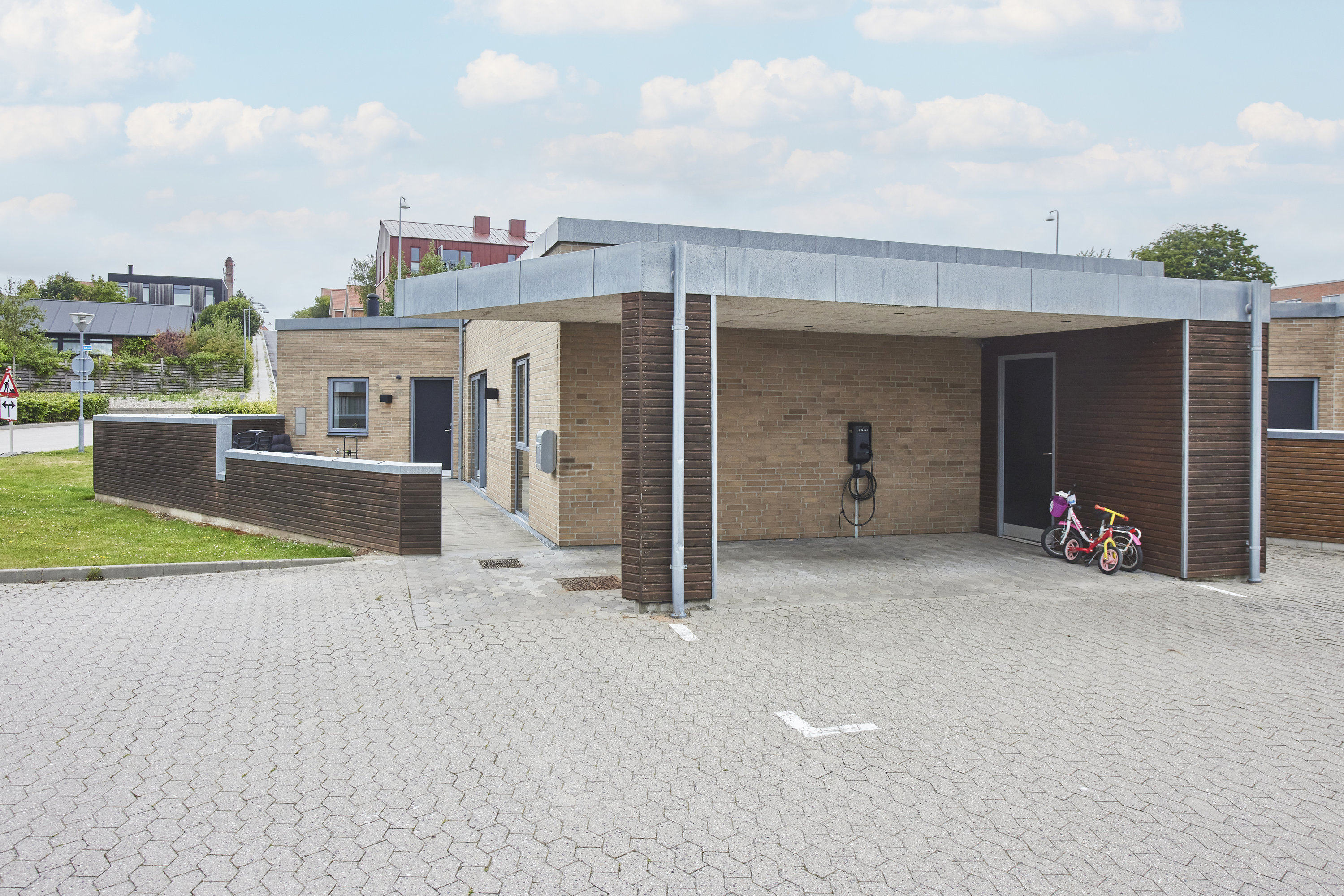 Fremhævet ejendommen billede i fuldskærmstilstand. Billede af Søbyen 1, 8660 Skanderborg