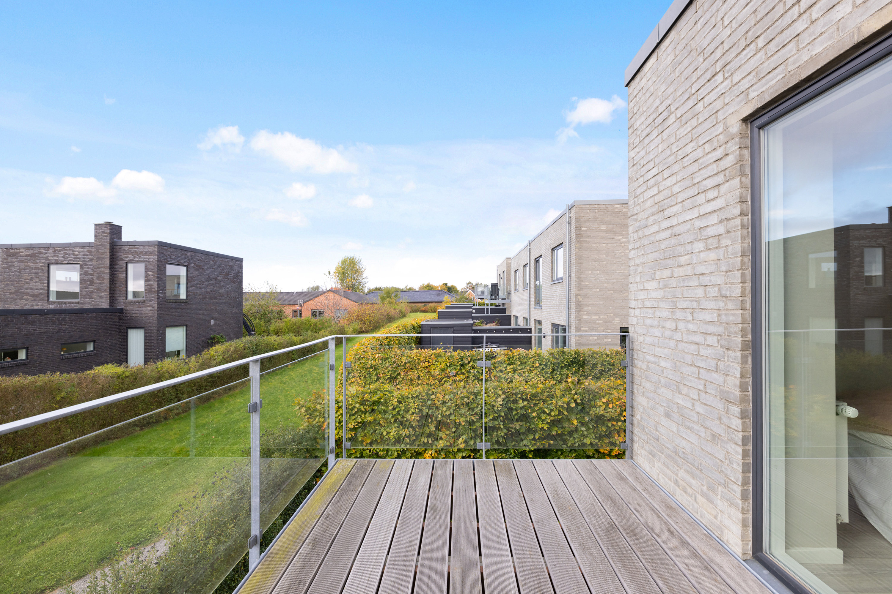 Fremhævet altan billede i fuldskærmstilstand. Billede af Vestergårdsvangen 62, Stavtrup, 8260 Viby J