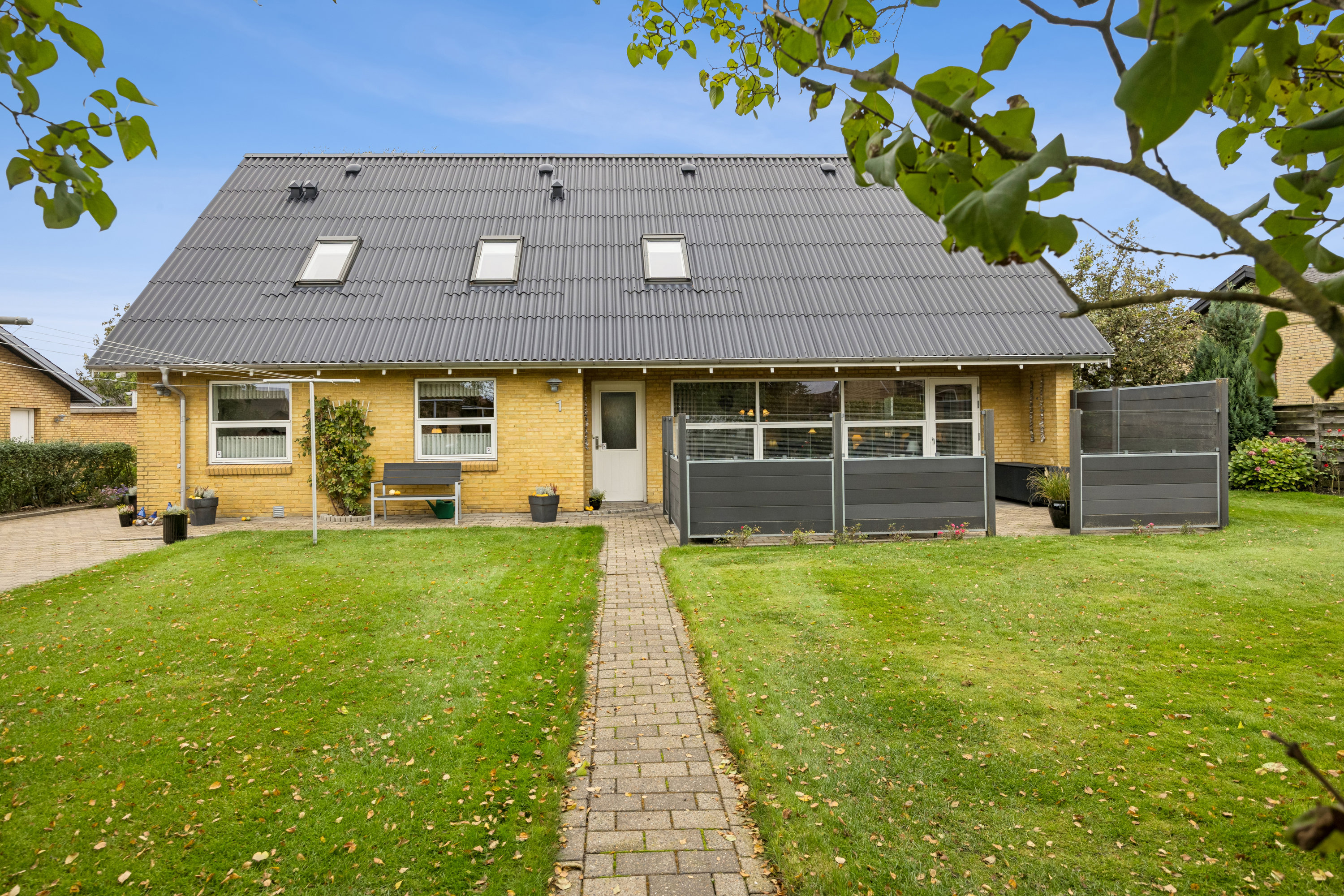 Fremhævet andet billede i fuldskærmstilstand. Billede af Toftesvinget 1, 9440 Aabybro