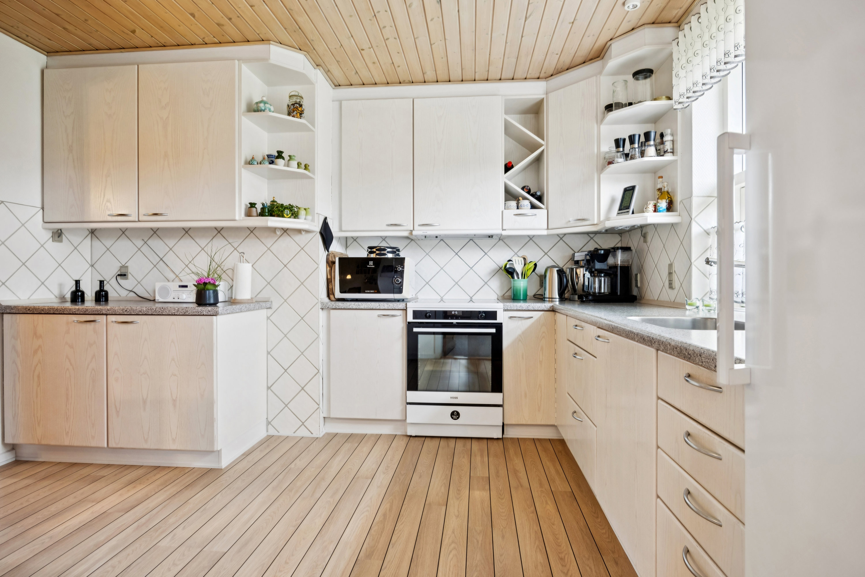 Miniaturebillede 2: køkken. Billede af Toftesvinget 1, 9440 Aabybro