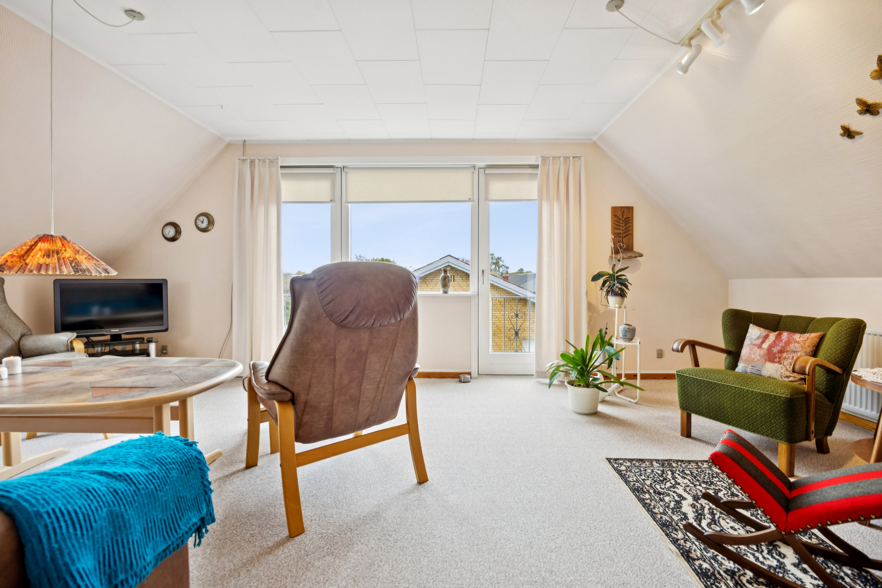 Fremhævet stue billede i fuldskærmstilstand. Billede af Toftesvinget 1, 9440 Aabybro