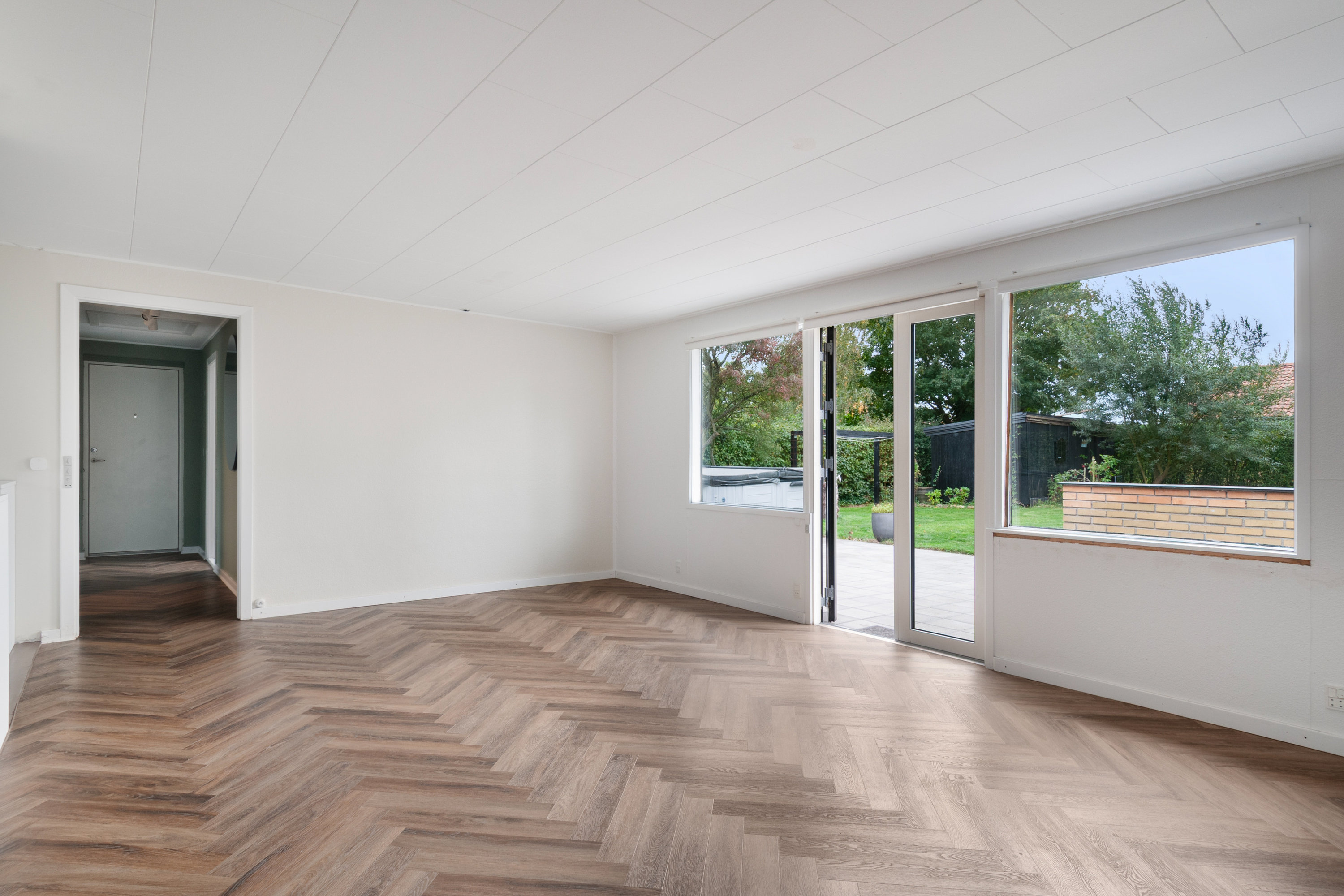 Fremhævet stue billede i fuldskærmstilstand. Billede af Ryvej 7, 2791 Dragør