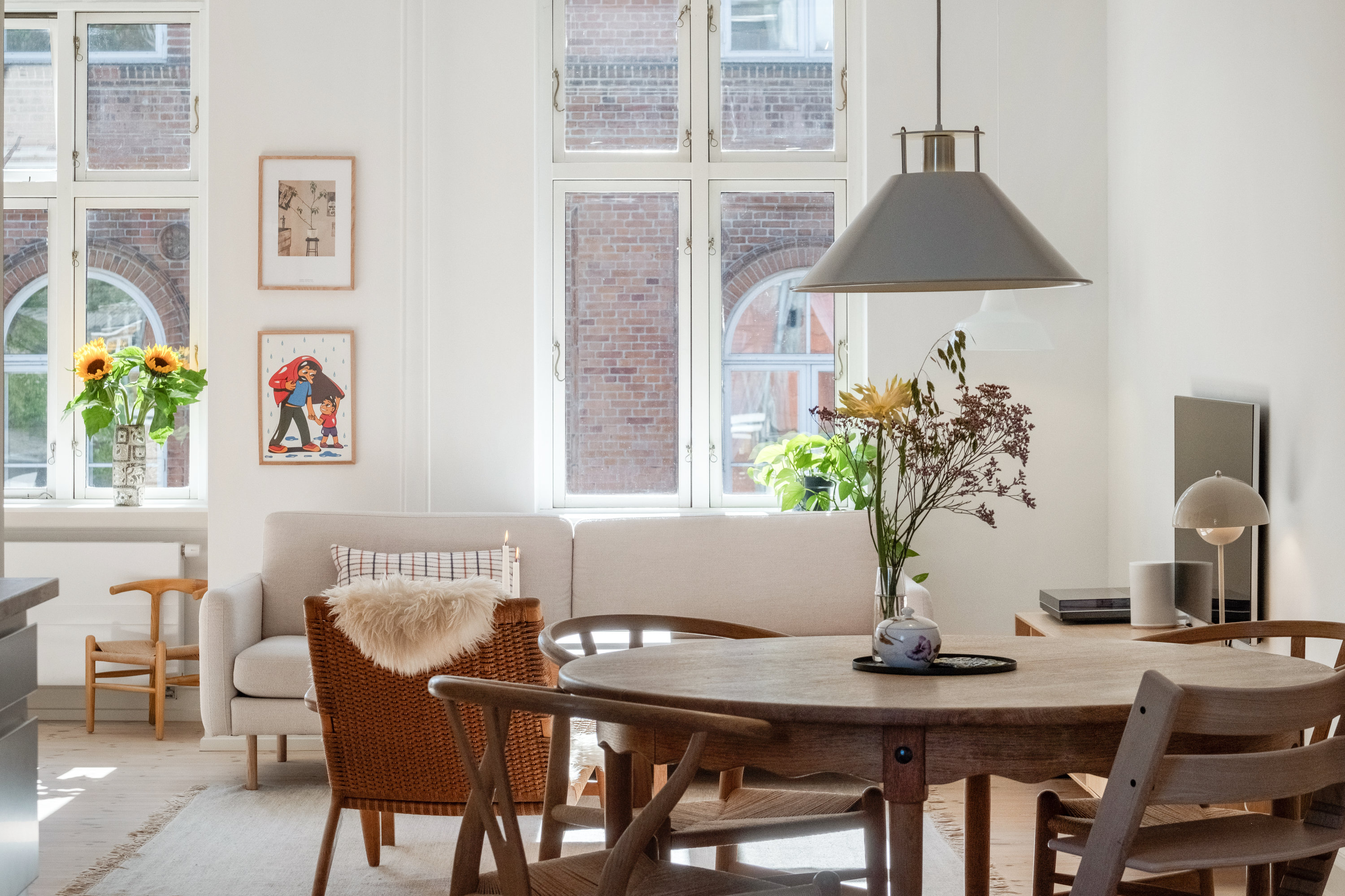 Fremhævet stue billede i fuldskærmstilstand. Billede af Nørre Allé 46A, 2., 8000 Aarhus C